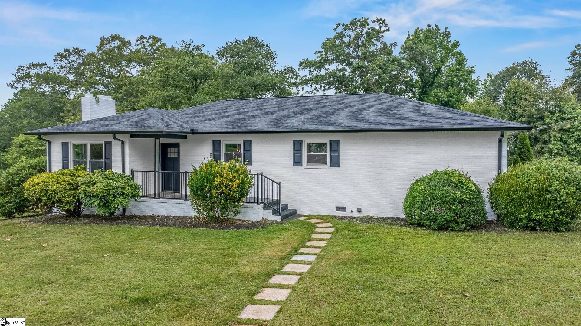 Tanglewood, Greenville Community