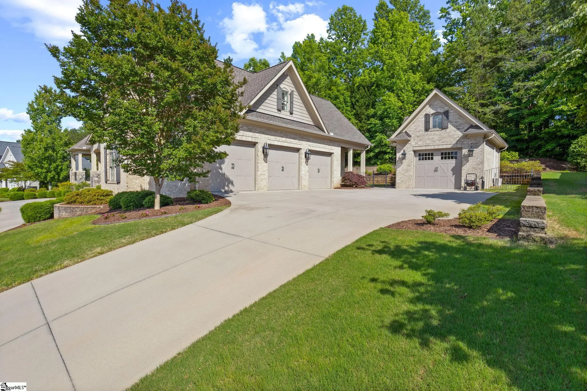 Property image 3 at 105 Hampton Grove Way, Greenville, SC 29617