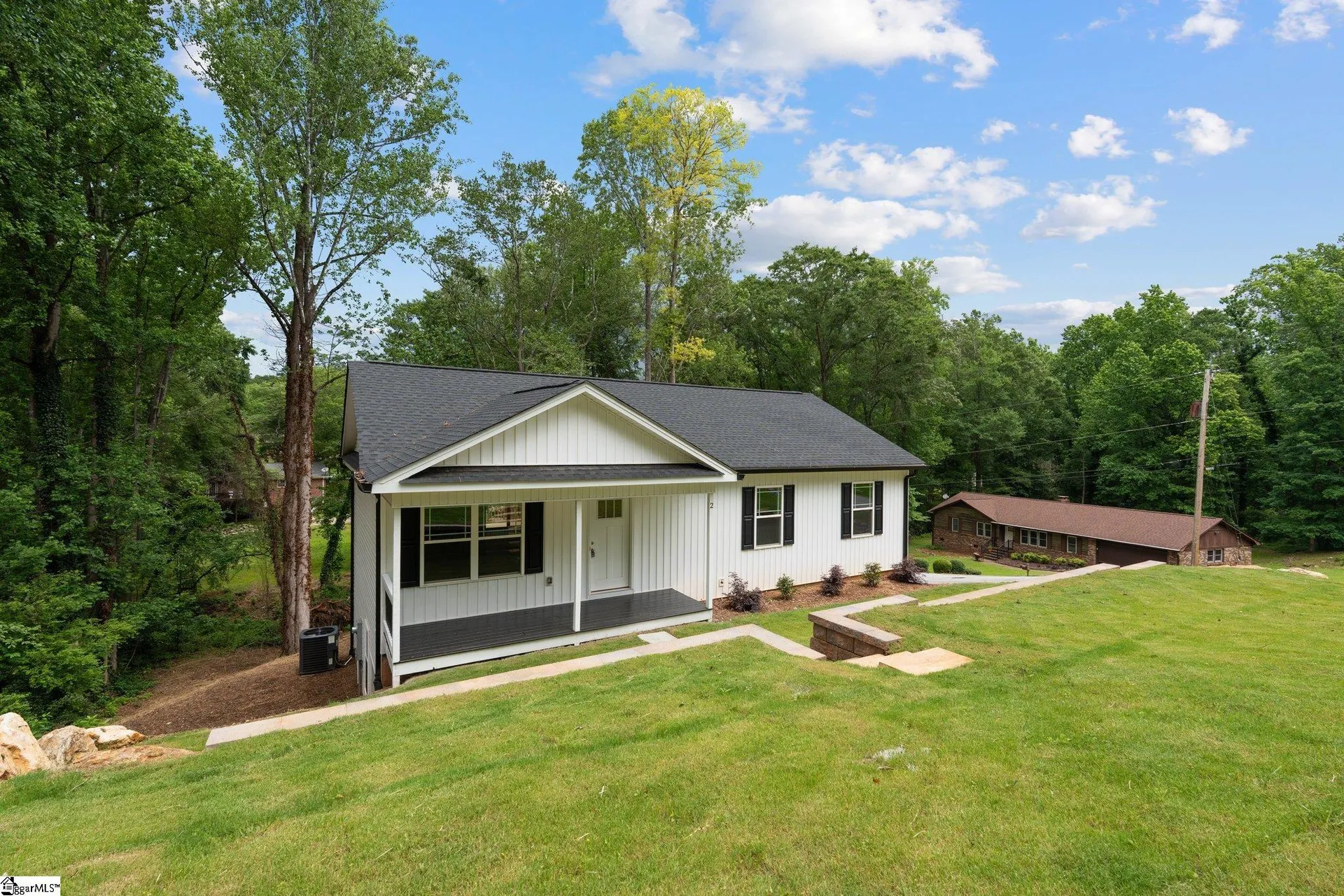 Property image 3 at 2 Hillbrook Road, Taylors, SC 29687