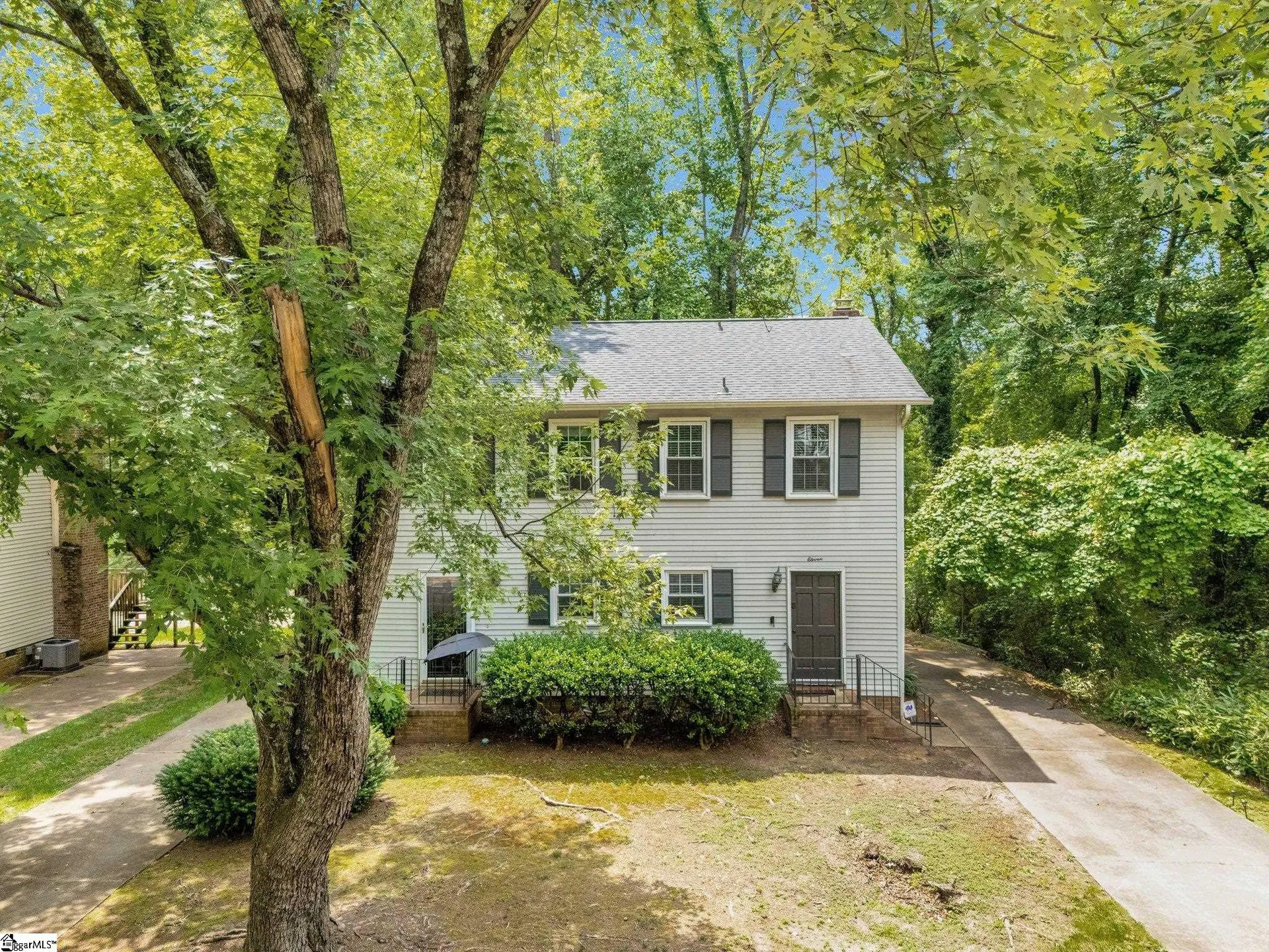 Property image 2 at 11 Dover Drive, Taylors, SC 29687