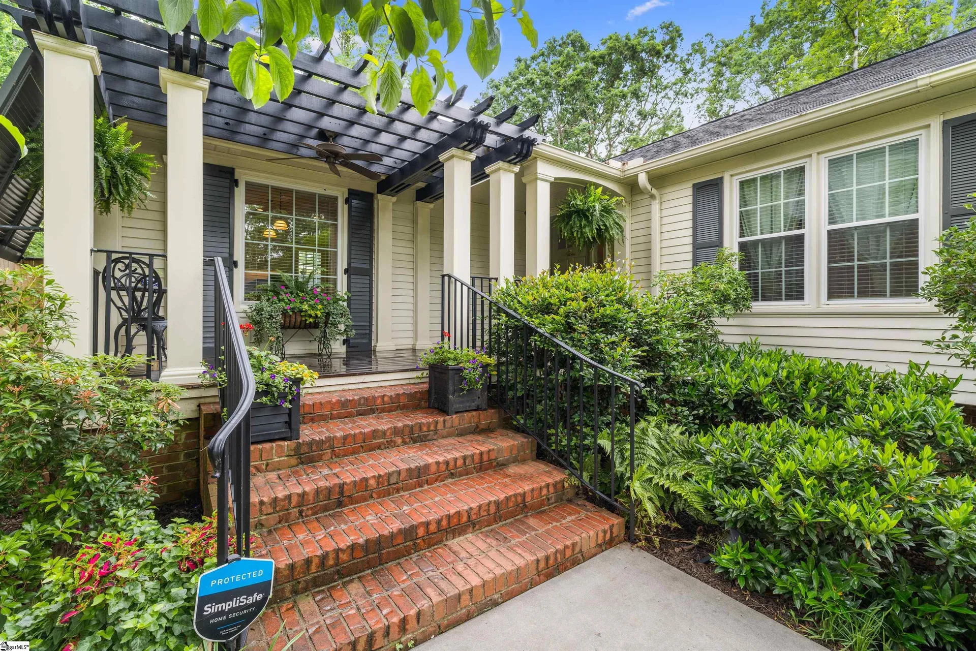 Property image 3 at 109 Appomattox Drive, Simpsonville, SC 29681