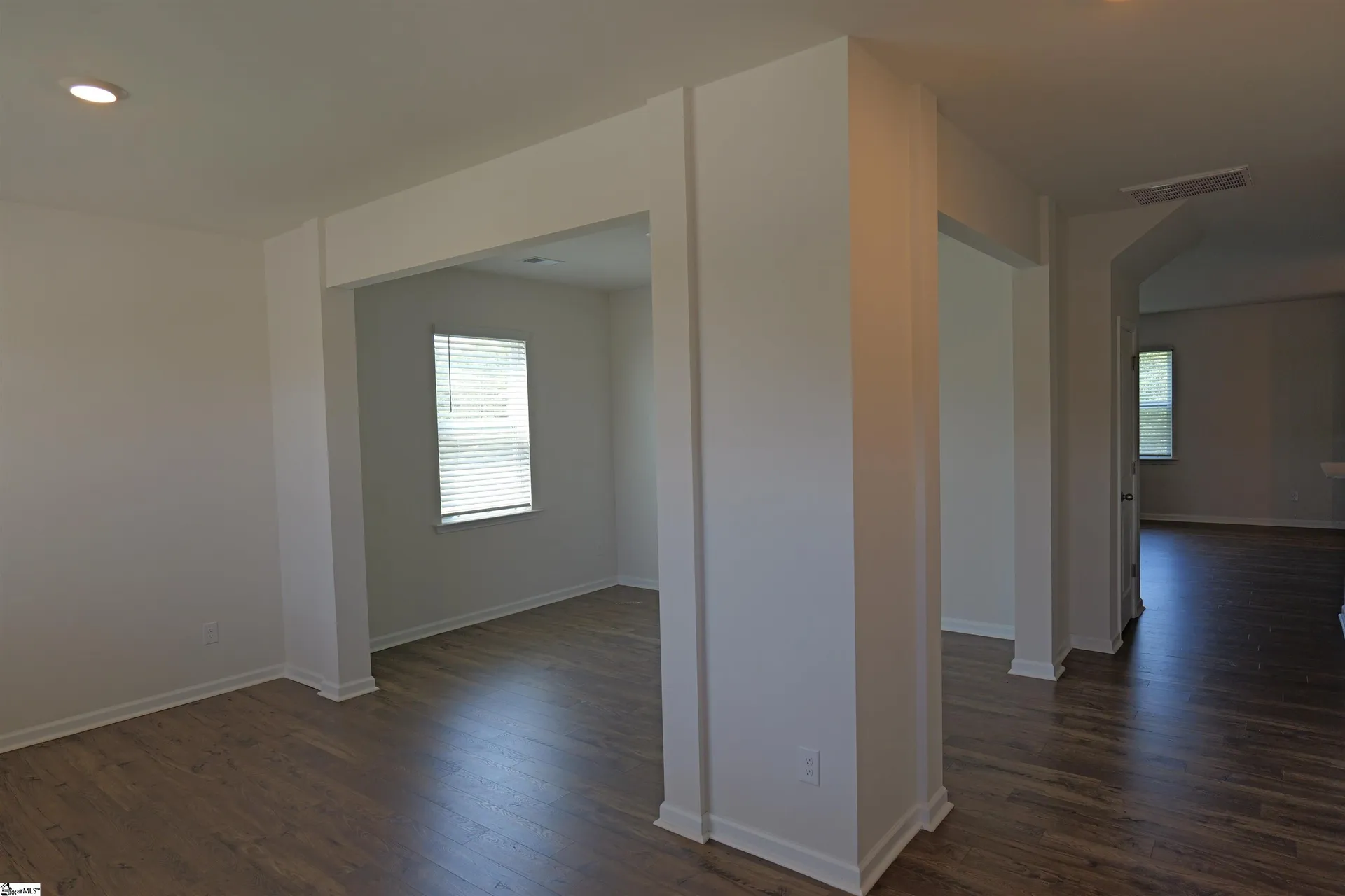 Property image 2 at 7011 Manse Court, Boiling Springs, SC 29316