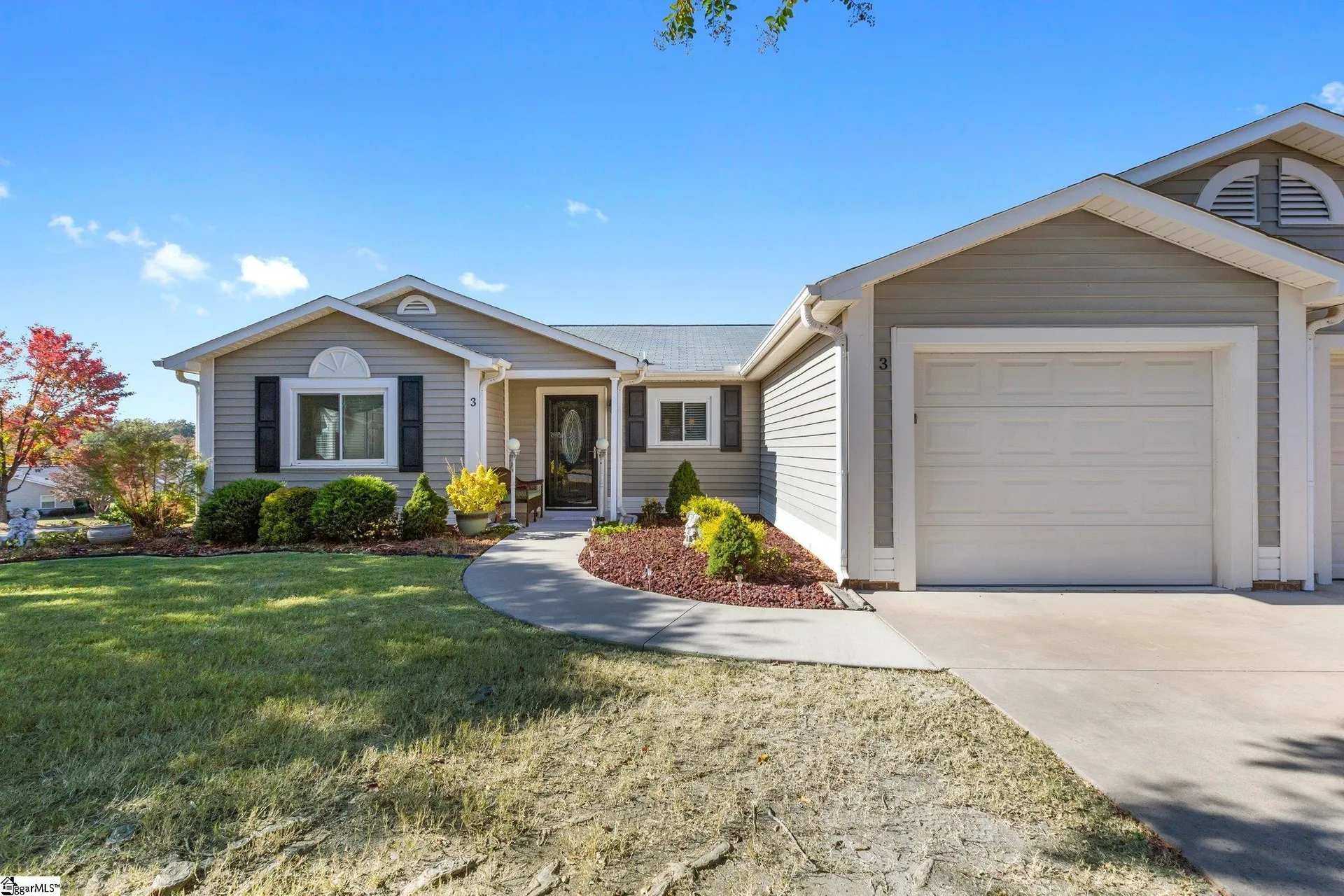 3 Lake Summit Drive