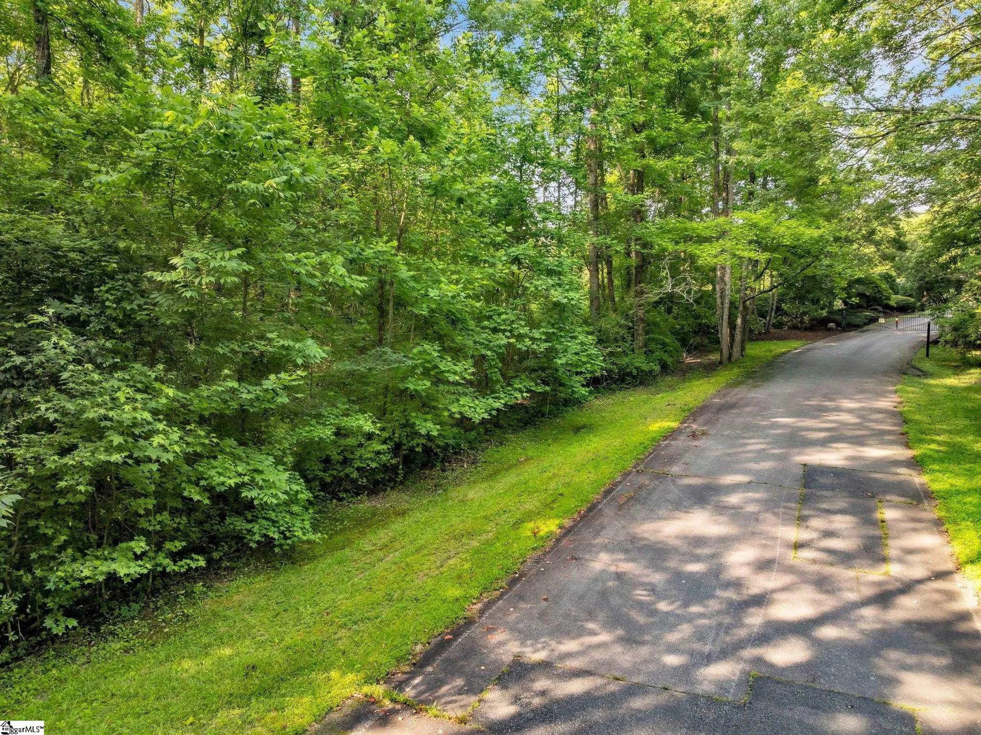Property image 4 at 10 Queensmoor Road, Travelers Rest, SC 29690-4100