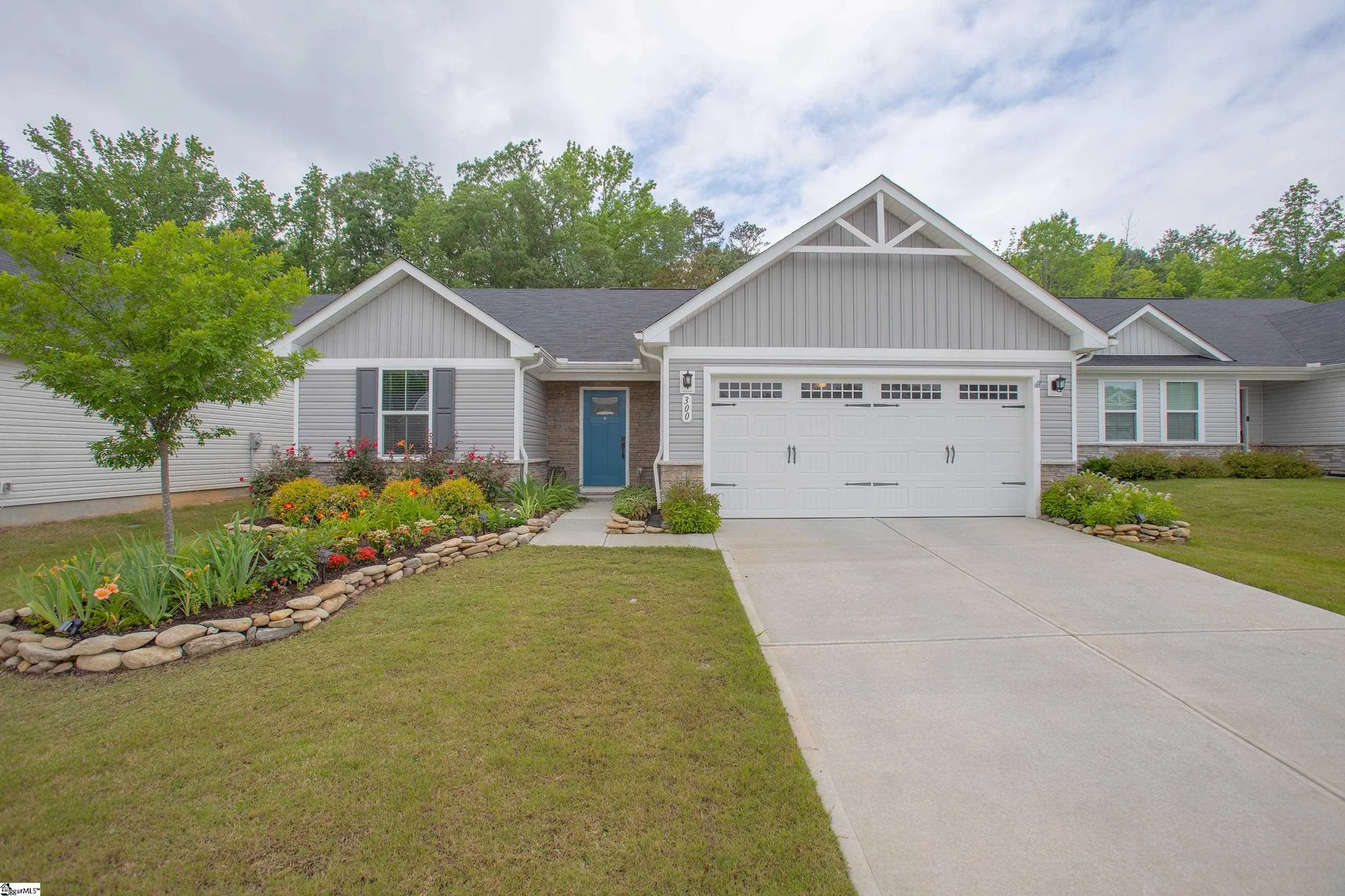Durbin Oaks, Fountain Inn Community