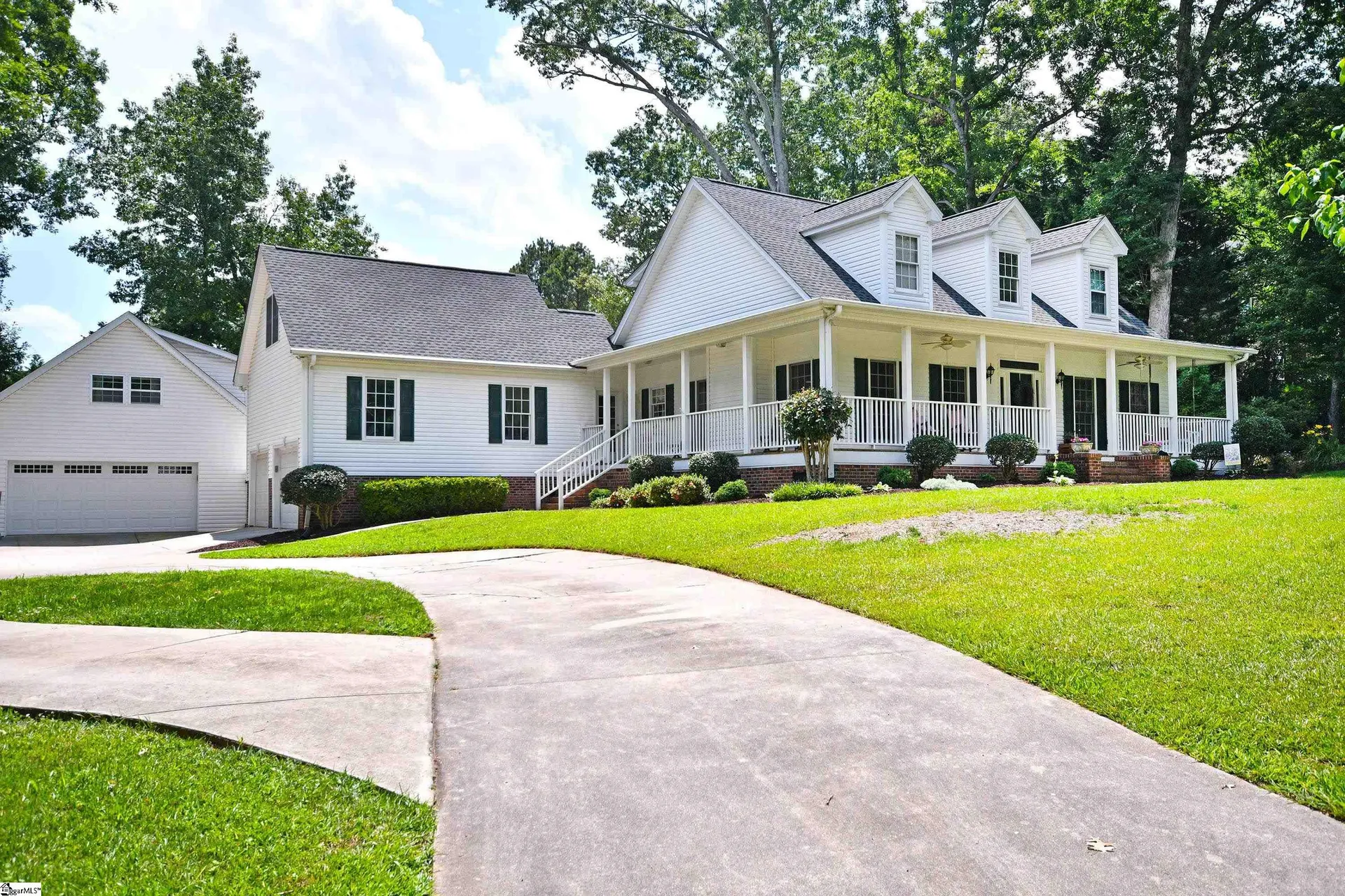 Property image 2 at 203 Tulip Tree Court, Easley, SC 29642