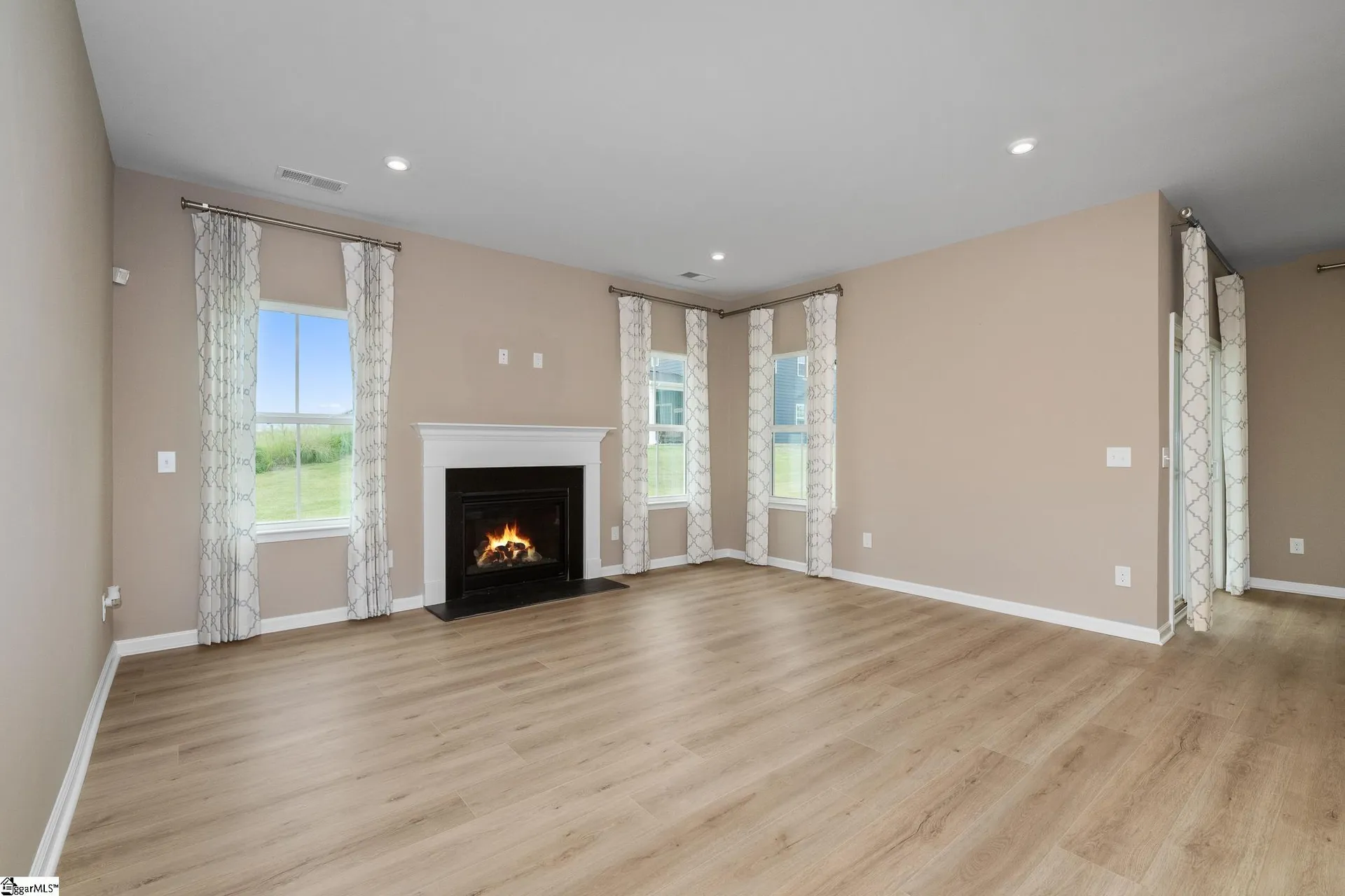 Property image 4 at 6010 Ives Avenue, Spartanburg, SC 29307