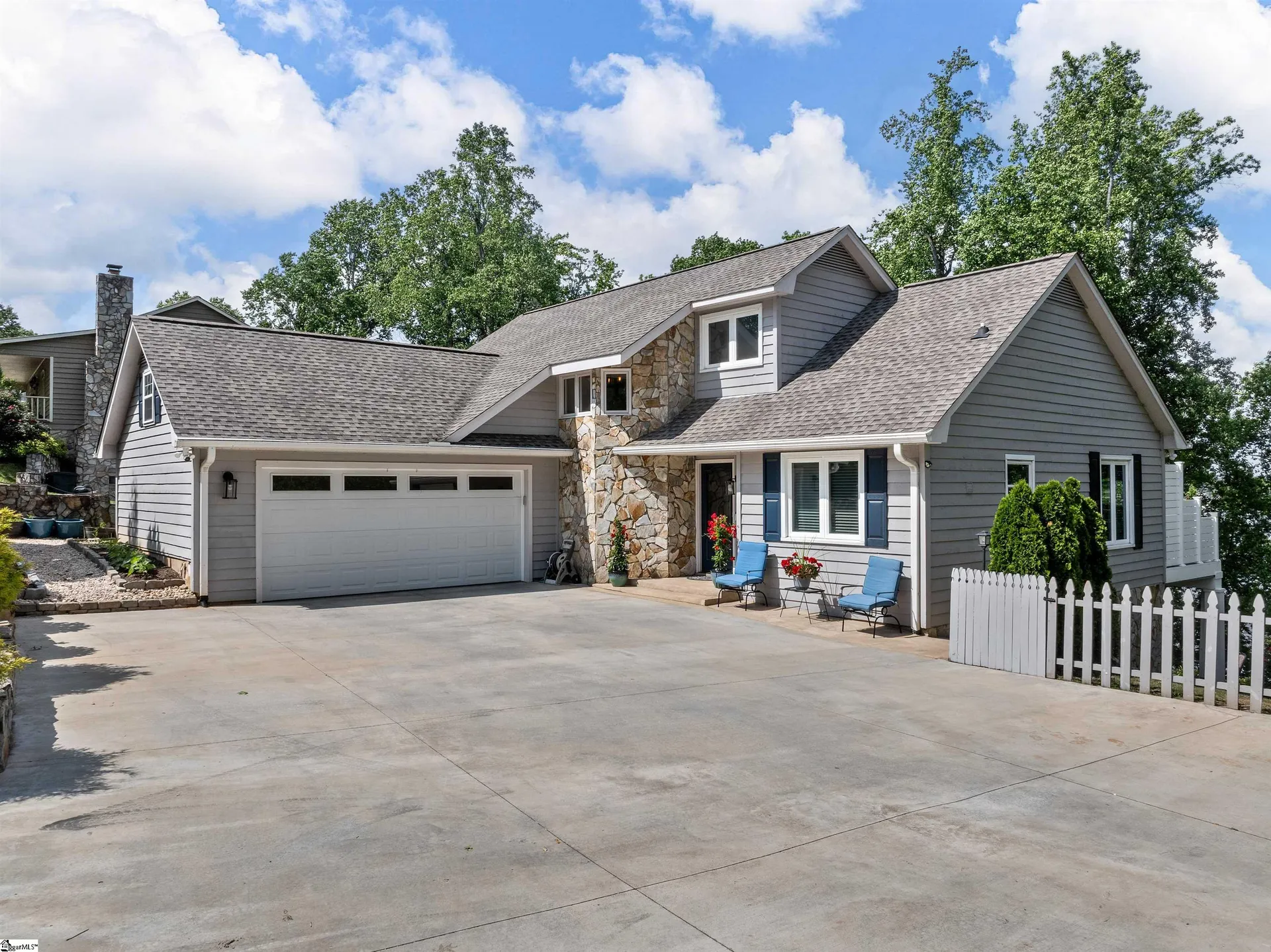 Property image 3 at 702 Lakewinds Boulevard, Inman, SC 29349