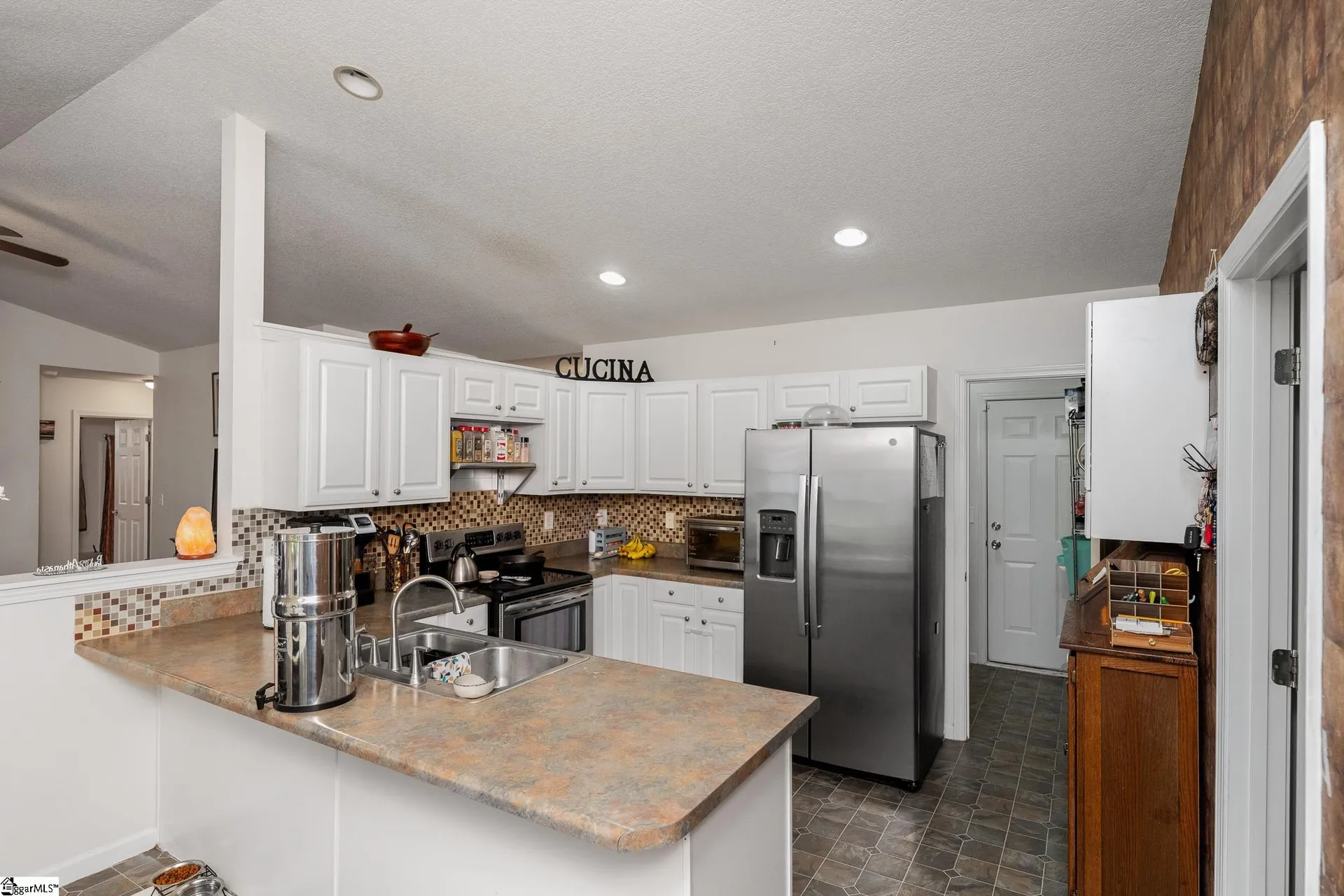 Property image 3 at 10 Sunset Mountain Court, Travelers Rest, SC 29690