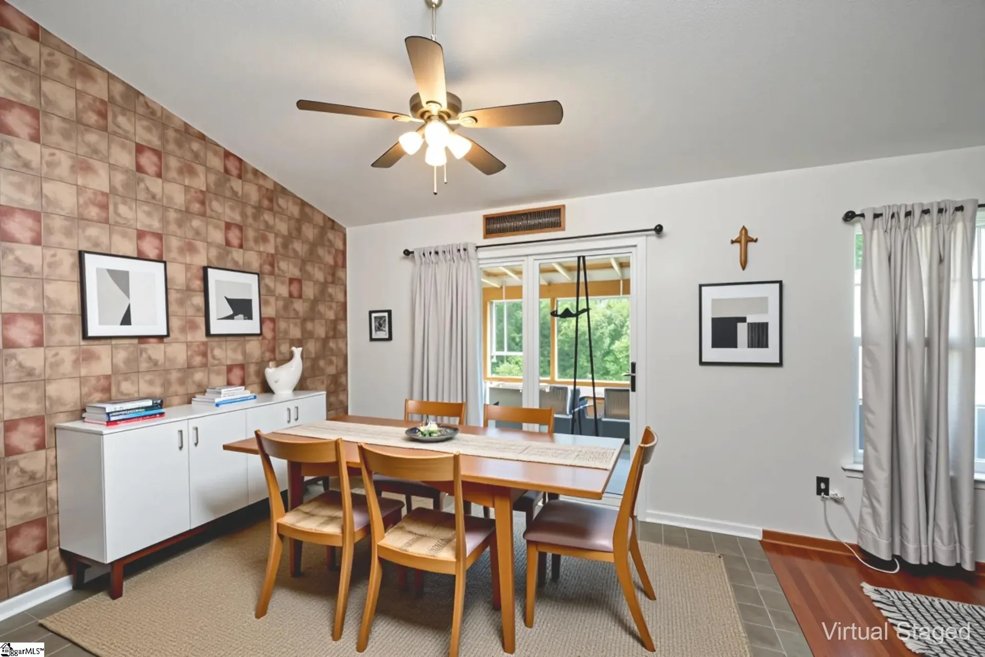 Property image 5 at 10 Sunset Mountain Court, Travelers Rest, SC 29690