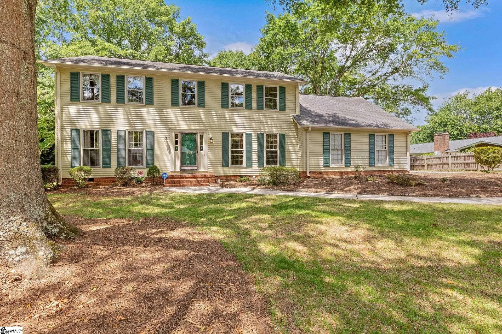Forrester Woods, Greenville Community