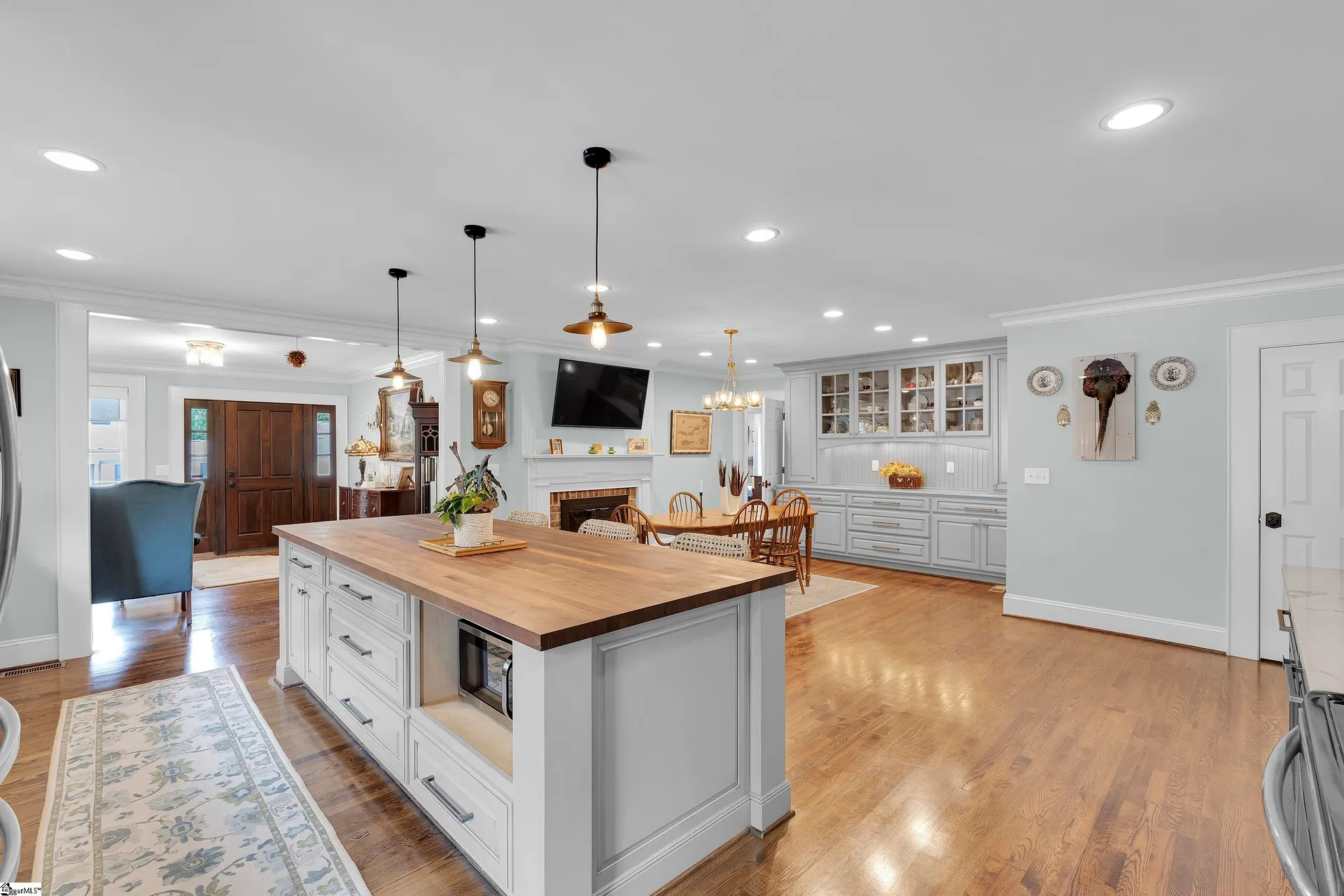 Property image 5 at 15 High Hill Street, Greenville, SC 29605