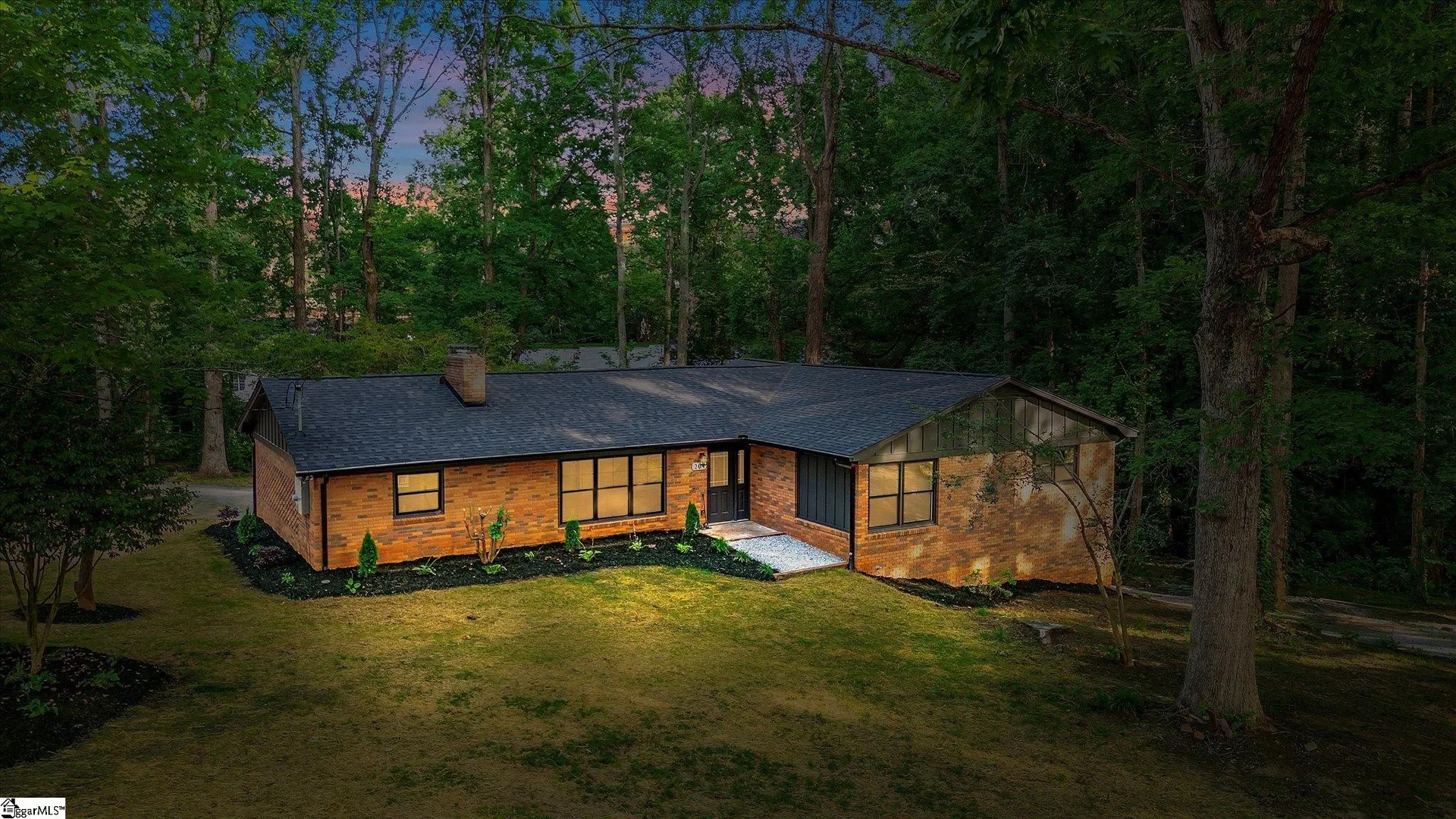 Wyatt Acres, Easley Community