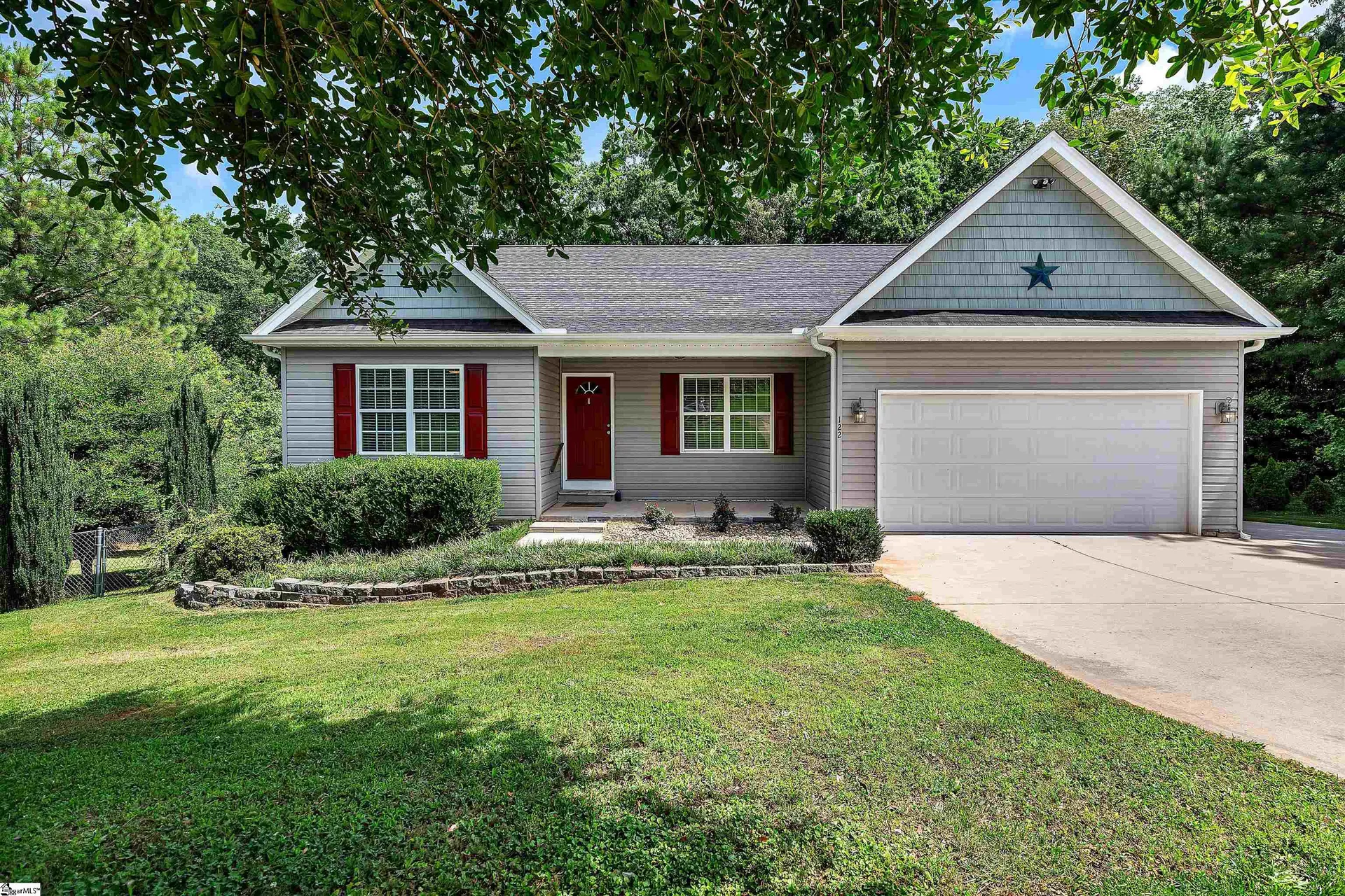 Crestland, Belton Community
