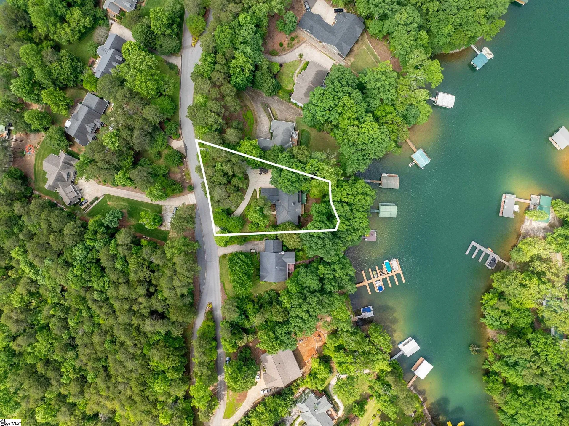 Property image 3 at 118 Pinnacle Pointe Drive, Seneca, SC 29672