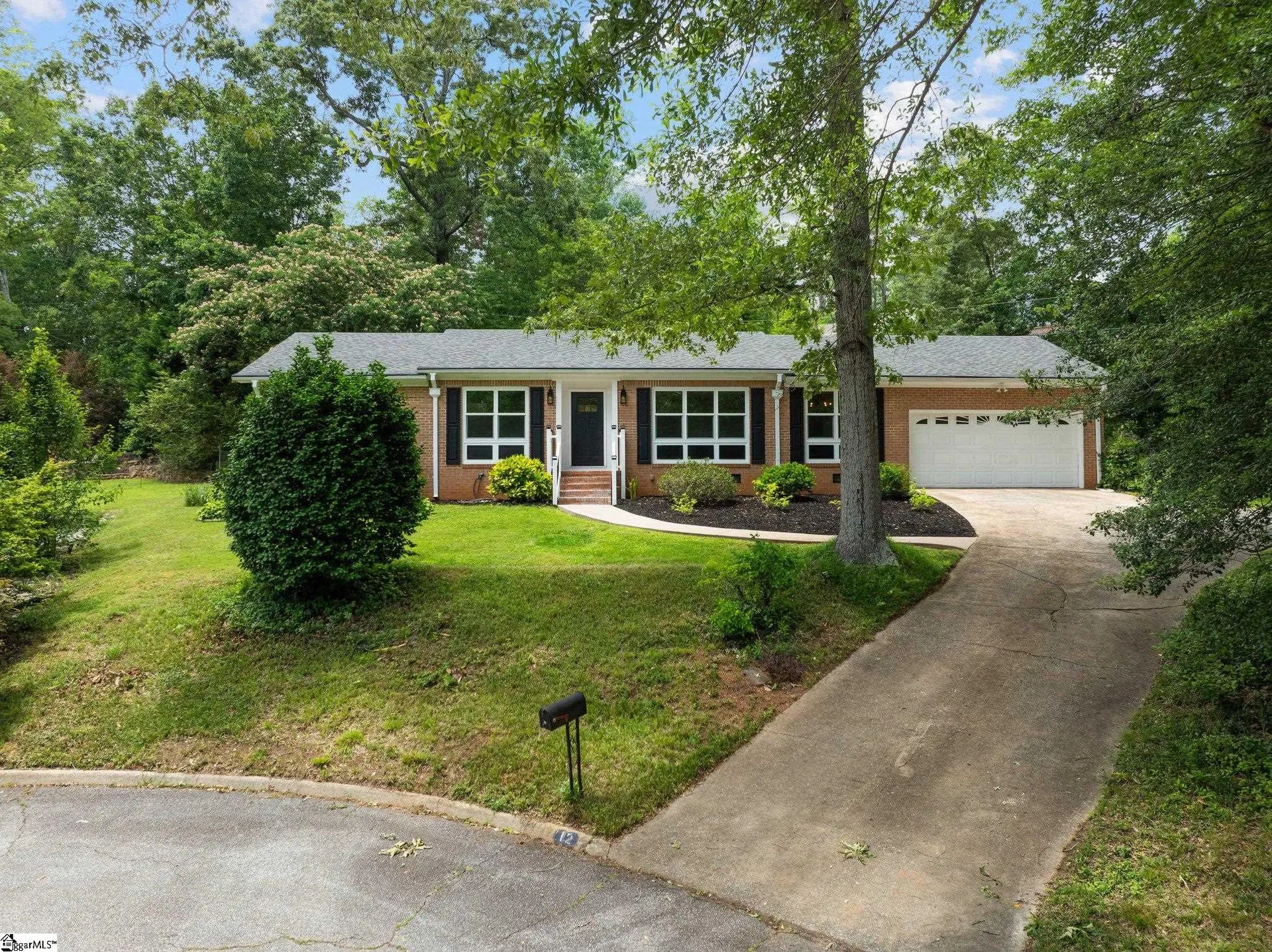 12 Burlwood Court