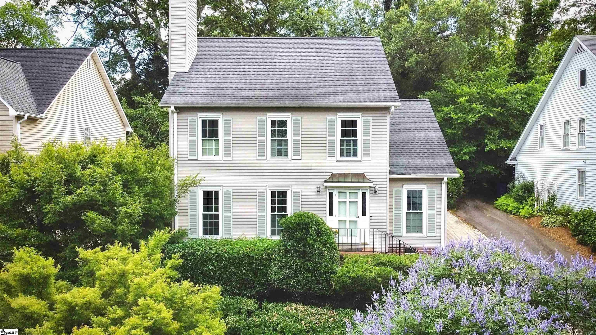 48 Oak Crest Court
