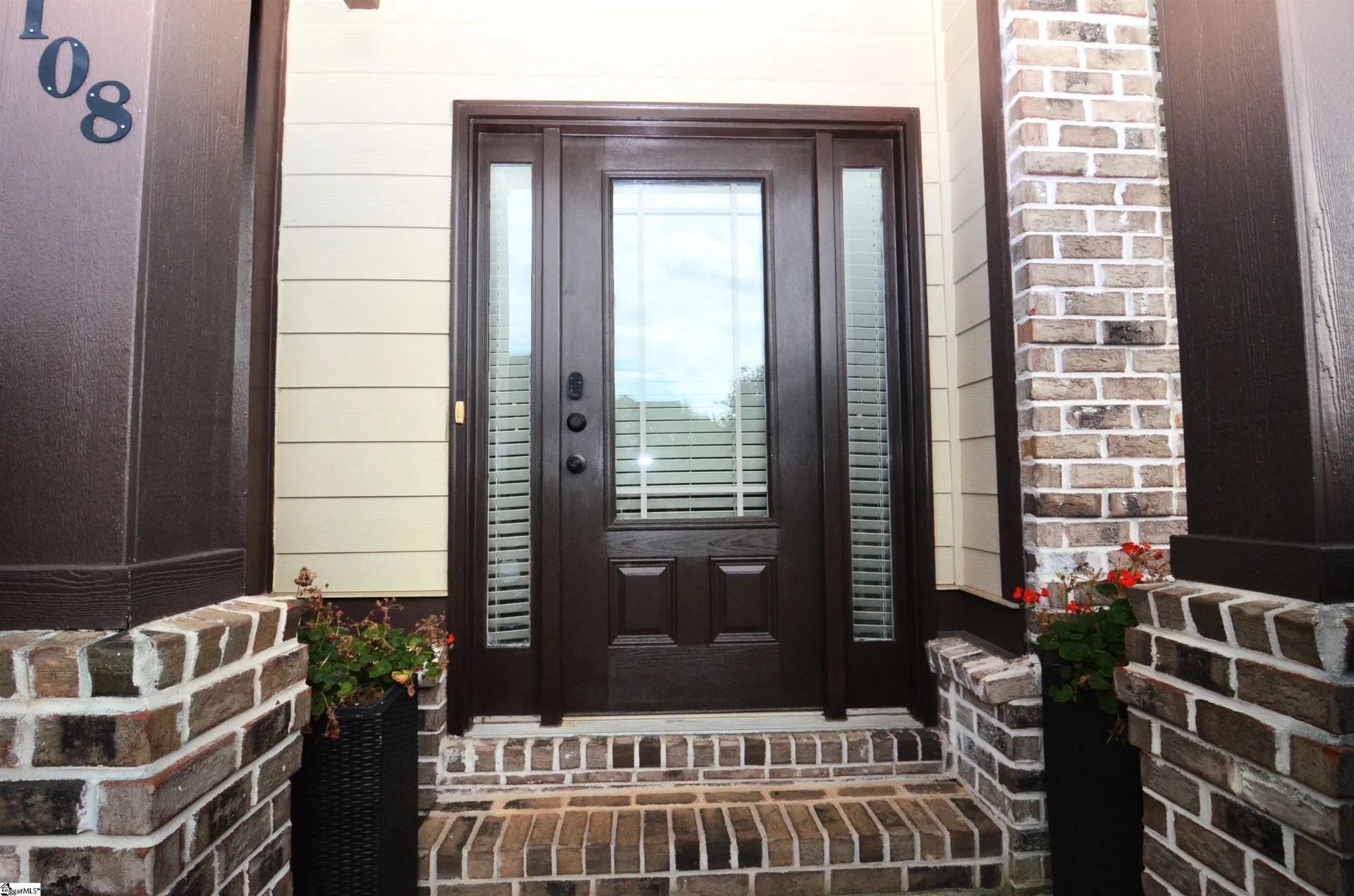 Property image 2 at 108 Dillard Creek Court, Greer, SC 29651