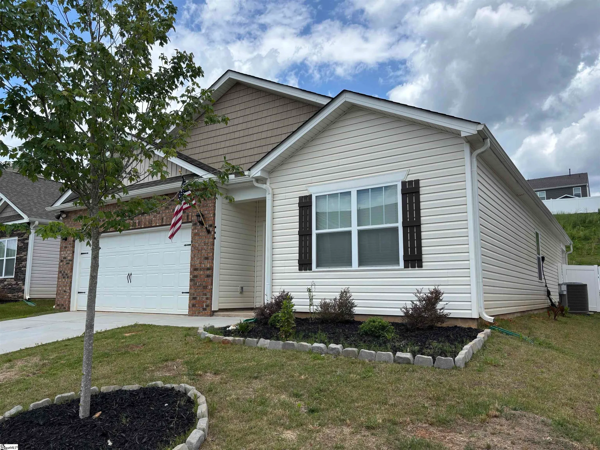 Property image 5 at 63 Oak Edge Lane, Greer, SC 29651