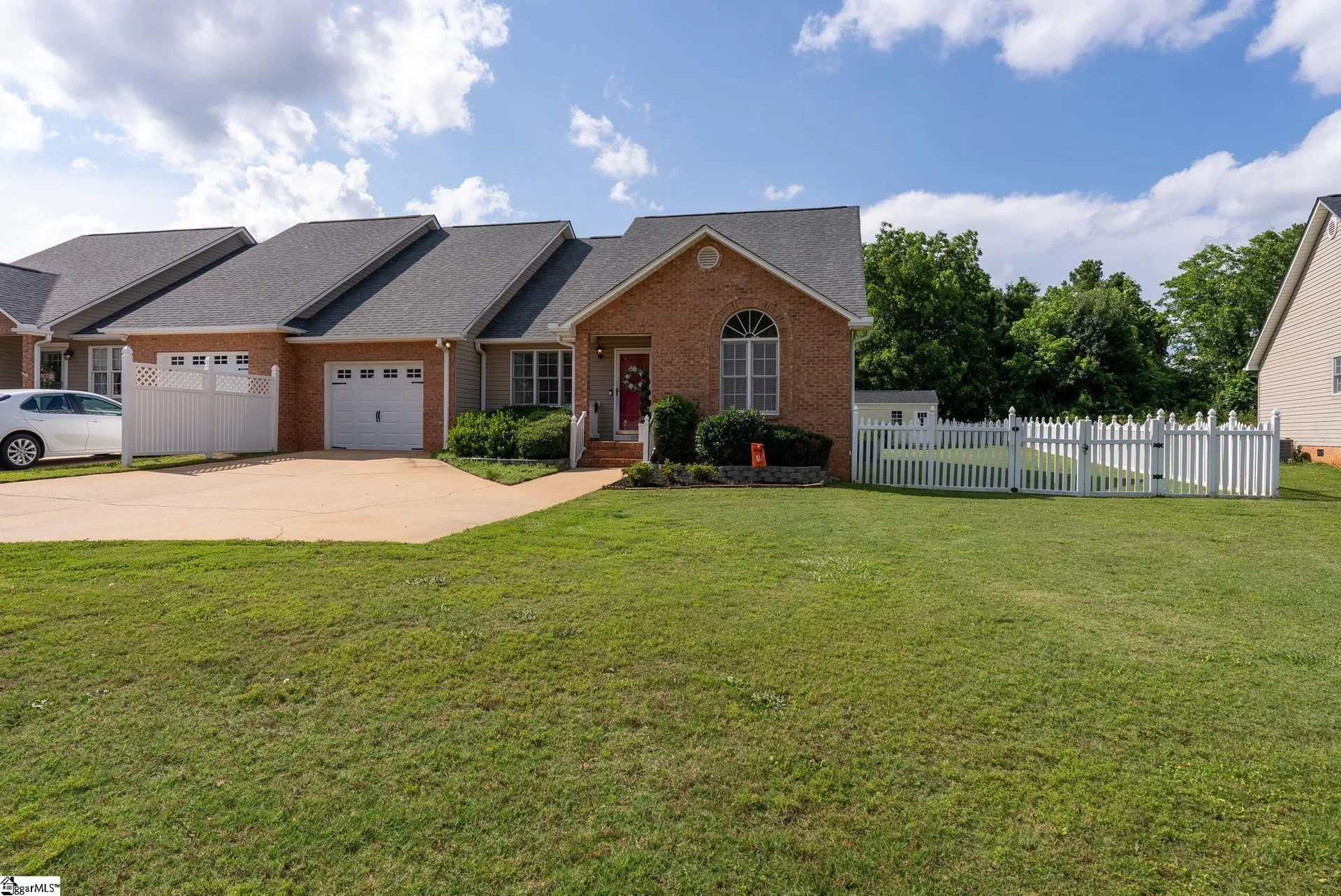 Property image 2 at 104 River Oaks Circle, Piedmont, SC 29673