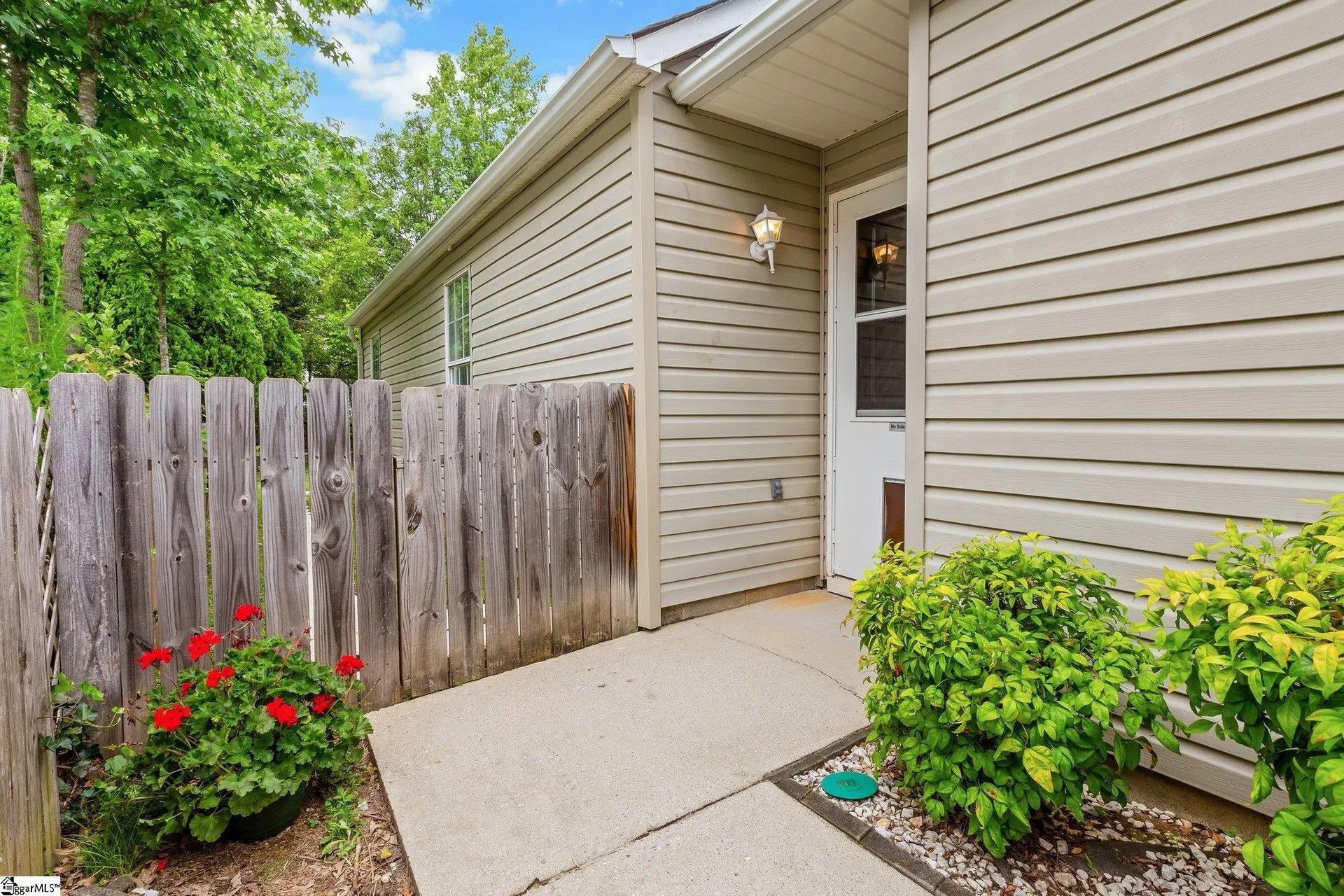 Property image 3 at 21 Lantern Lane, Greer, SC 29651