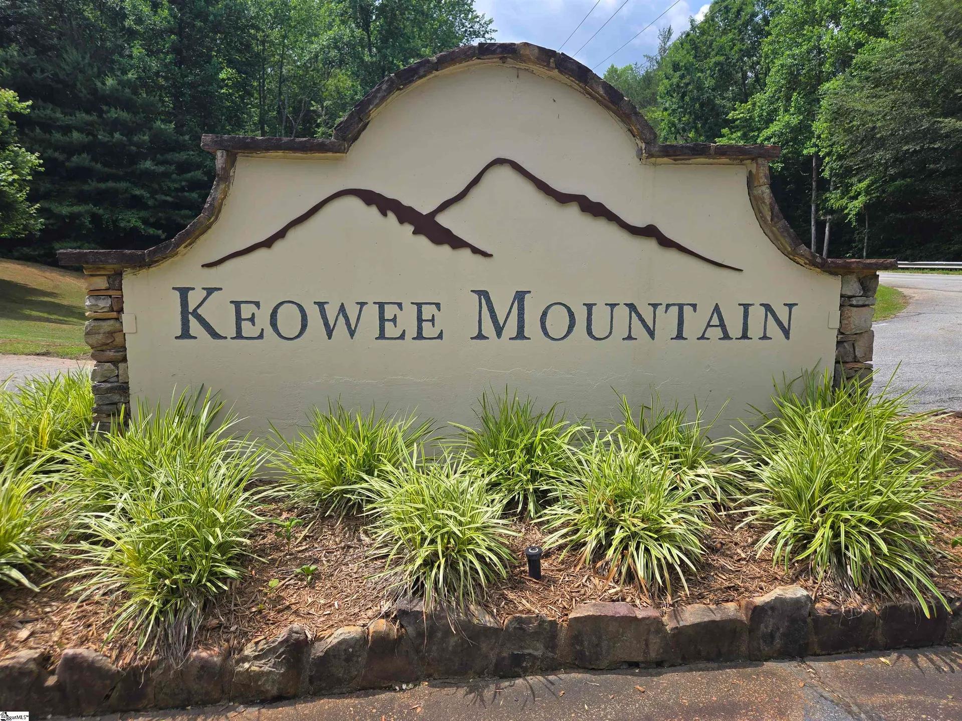 Property image 1 at 109 Bernhardt Way, Pickens, SC 29671