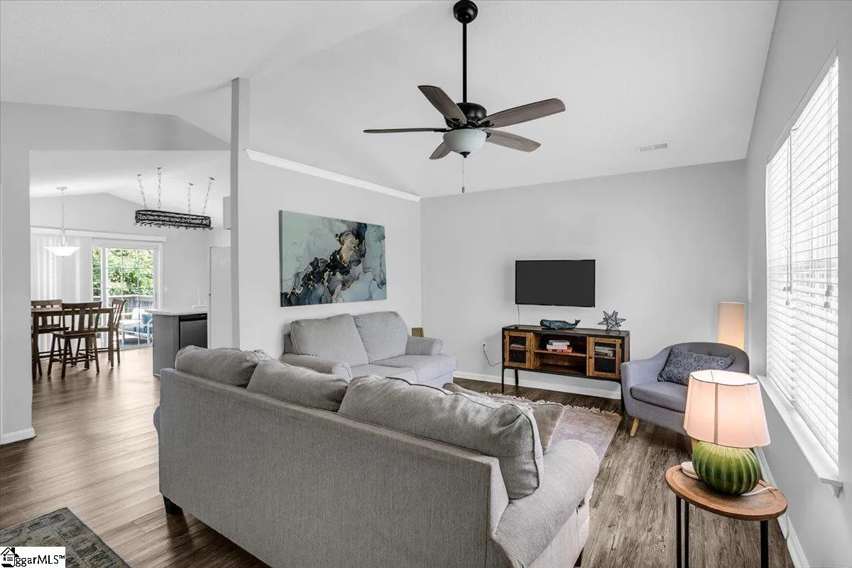 Property image 3 at 29 Ridge Road, Greenville, SC 29617