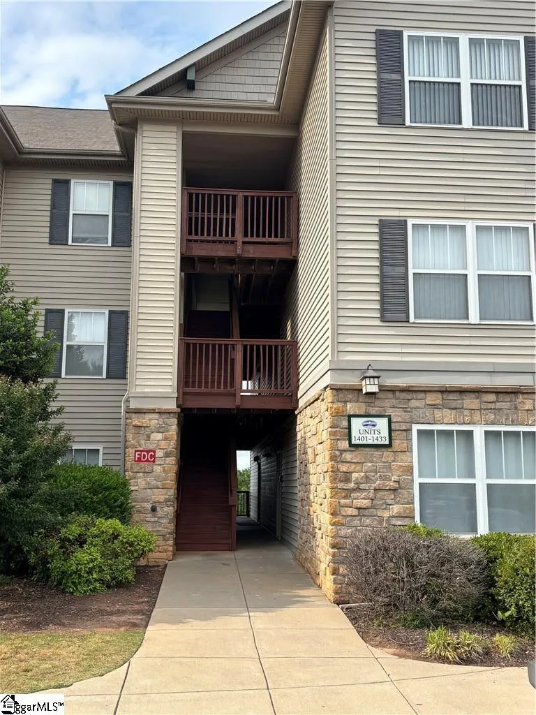 Property image 1 at 1431 Harts Ridge Drive, Seneca, SC 29678