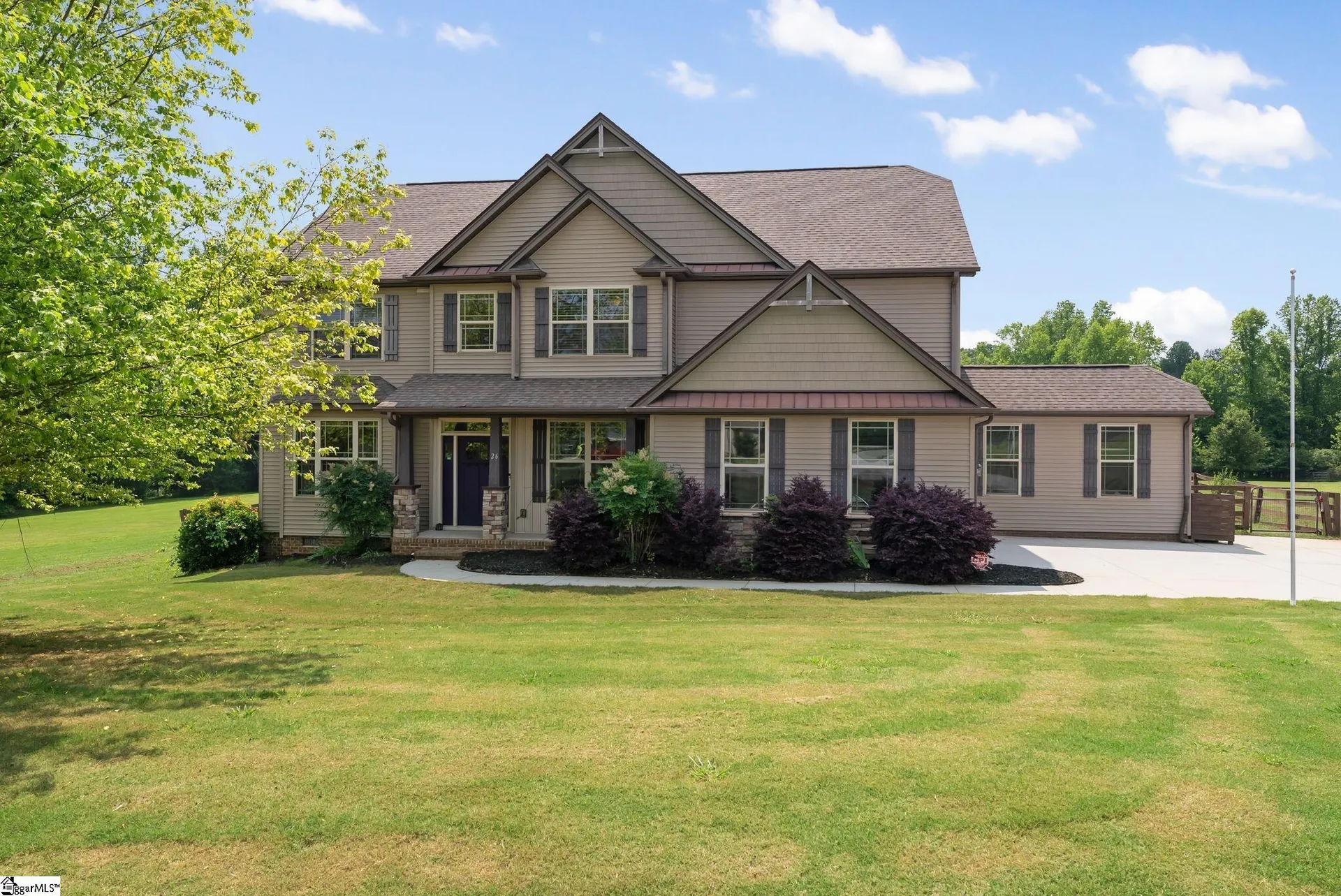 Property image 2 at 26 Fancy Lane, Travelers Rest, SC 29690