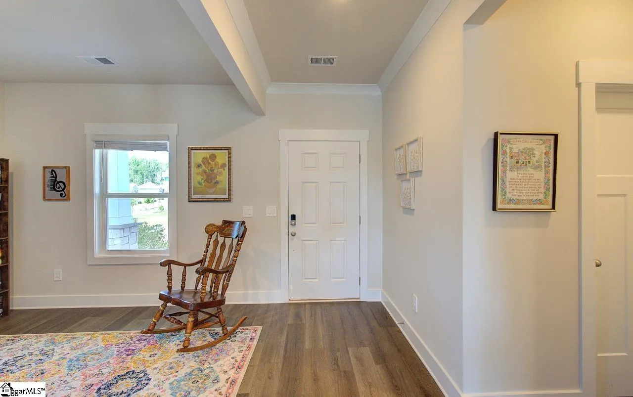 Property image 4 at 542 Silverado Avenue, Greenville, SC 29605