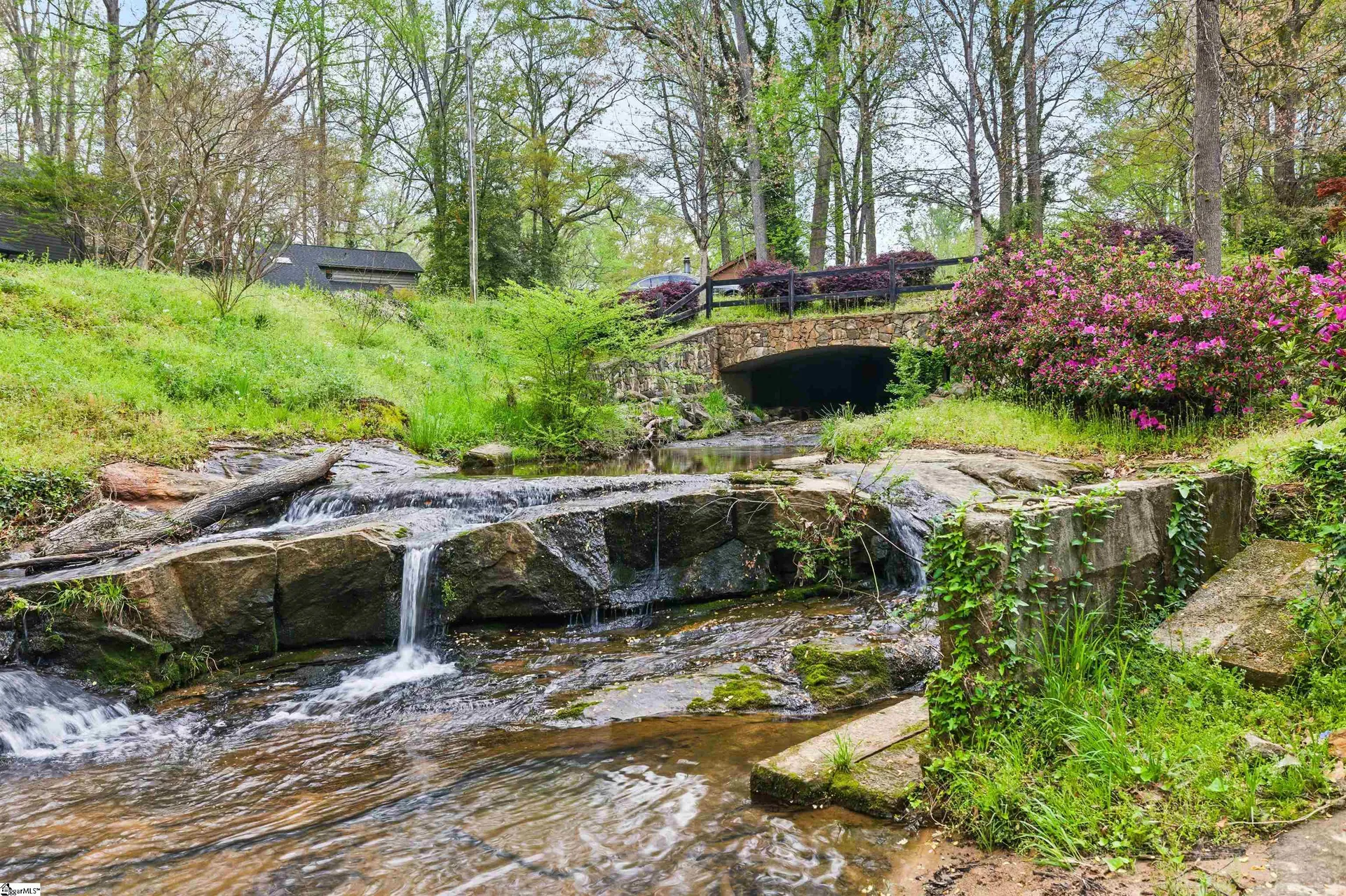 Property image 3 at 65 Westview Avenue, Greenville, SC 29609