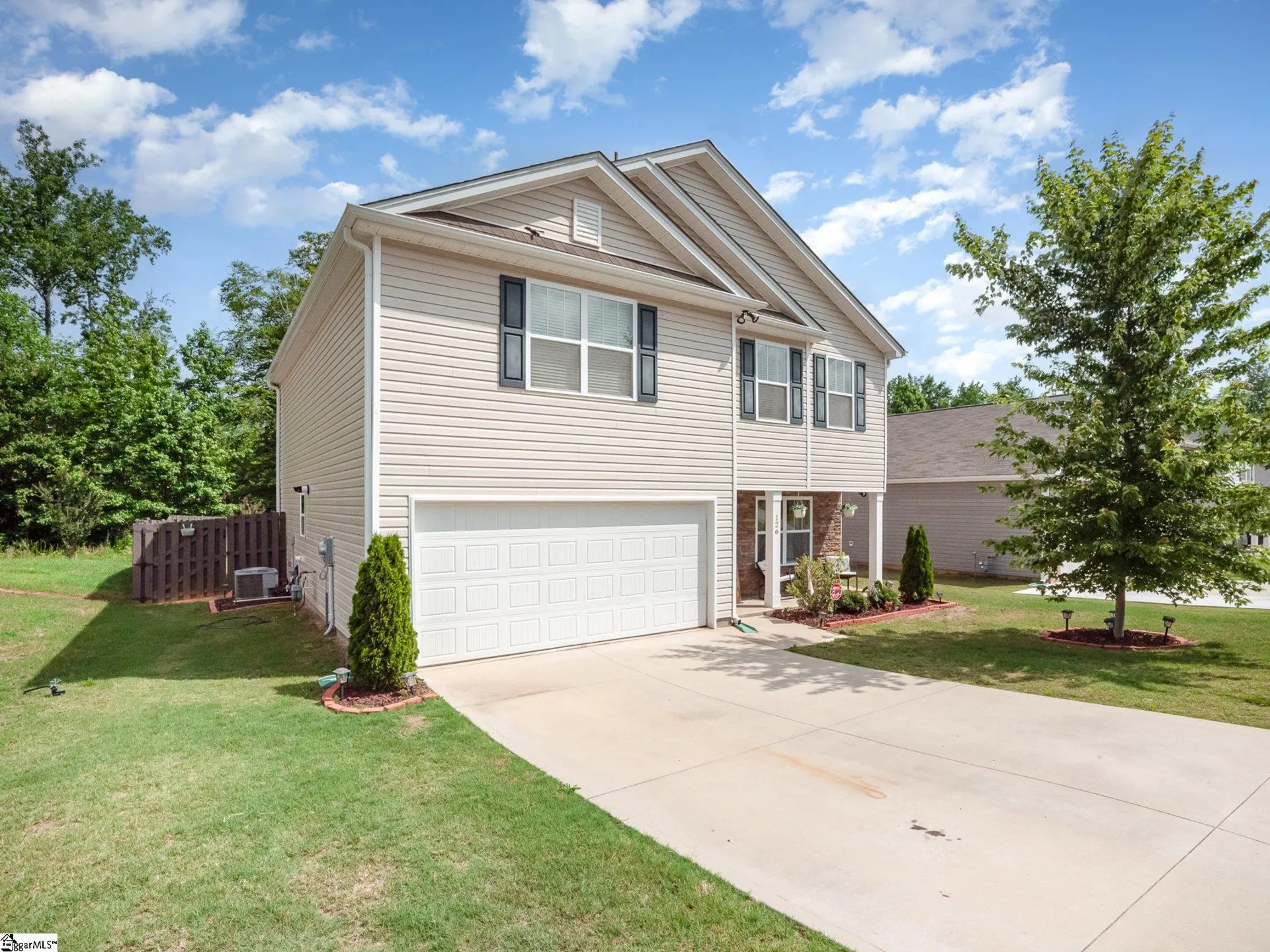 Property image 3 at 126 Blue Springs Way, Simpsonville, SC 29680