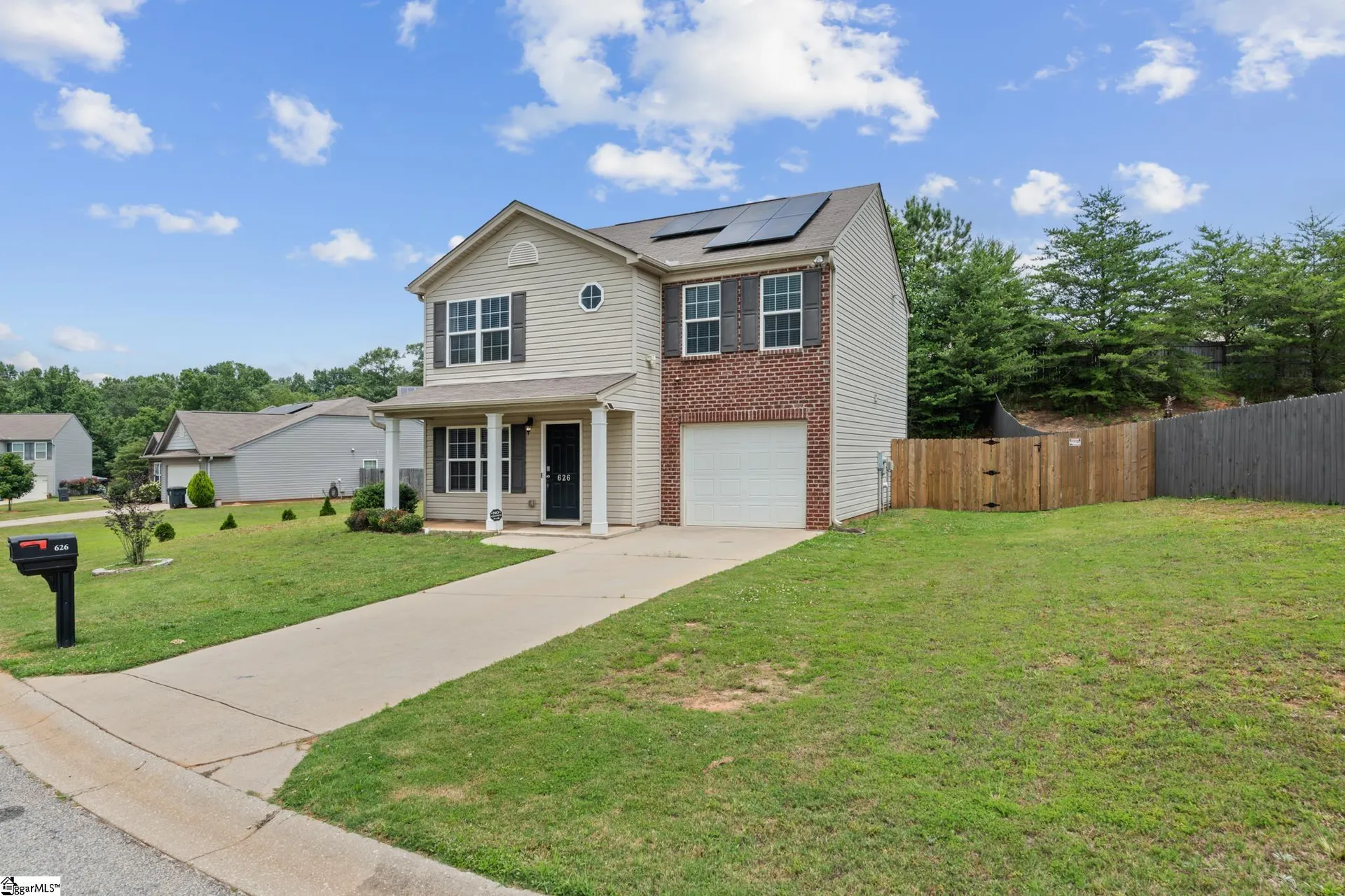Property image 2 at 626 Duncan Station Drive, Duncan, SC 29334-8974