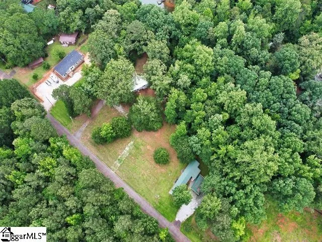 Property image 3 at 136 Robinhood Road, Townville, SC 29689