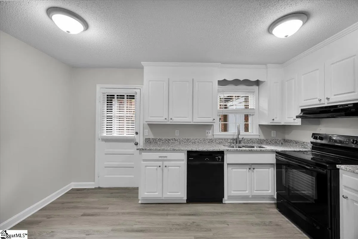 Property image 5 at 501 Edwards Road, Greenville, SC 29615