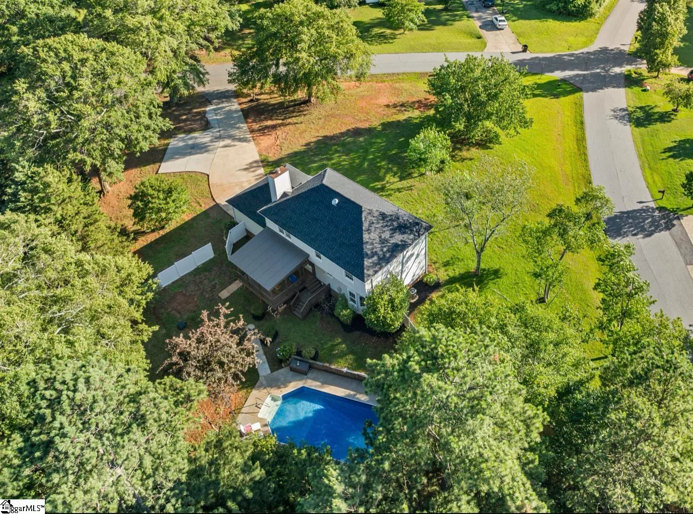 Property image 2 at 612 Walnut Way, Anderson, SC 29626