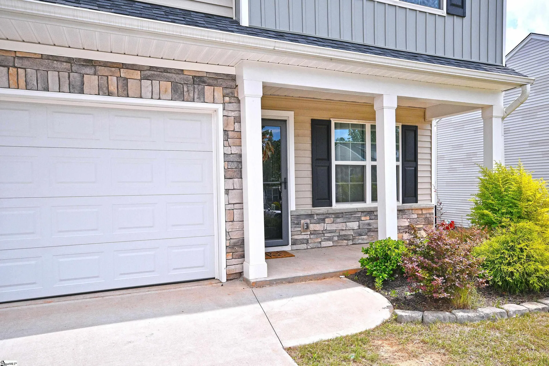 Property image 3 at 8 Pendergast Road, Greenville, SC 29605