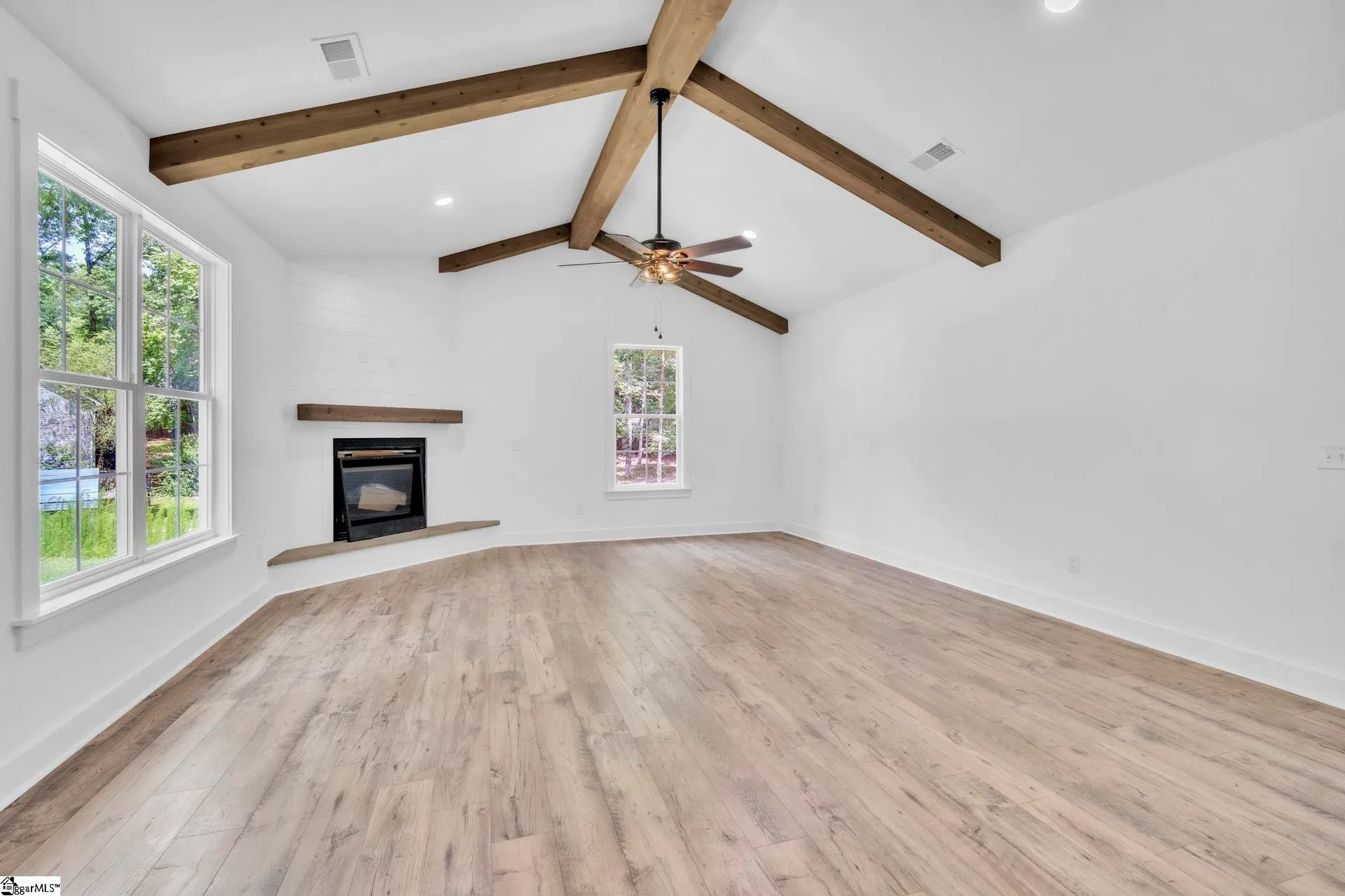 Property image 3 at 107 Circle Drive, Townville, SC 29689