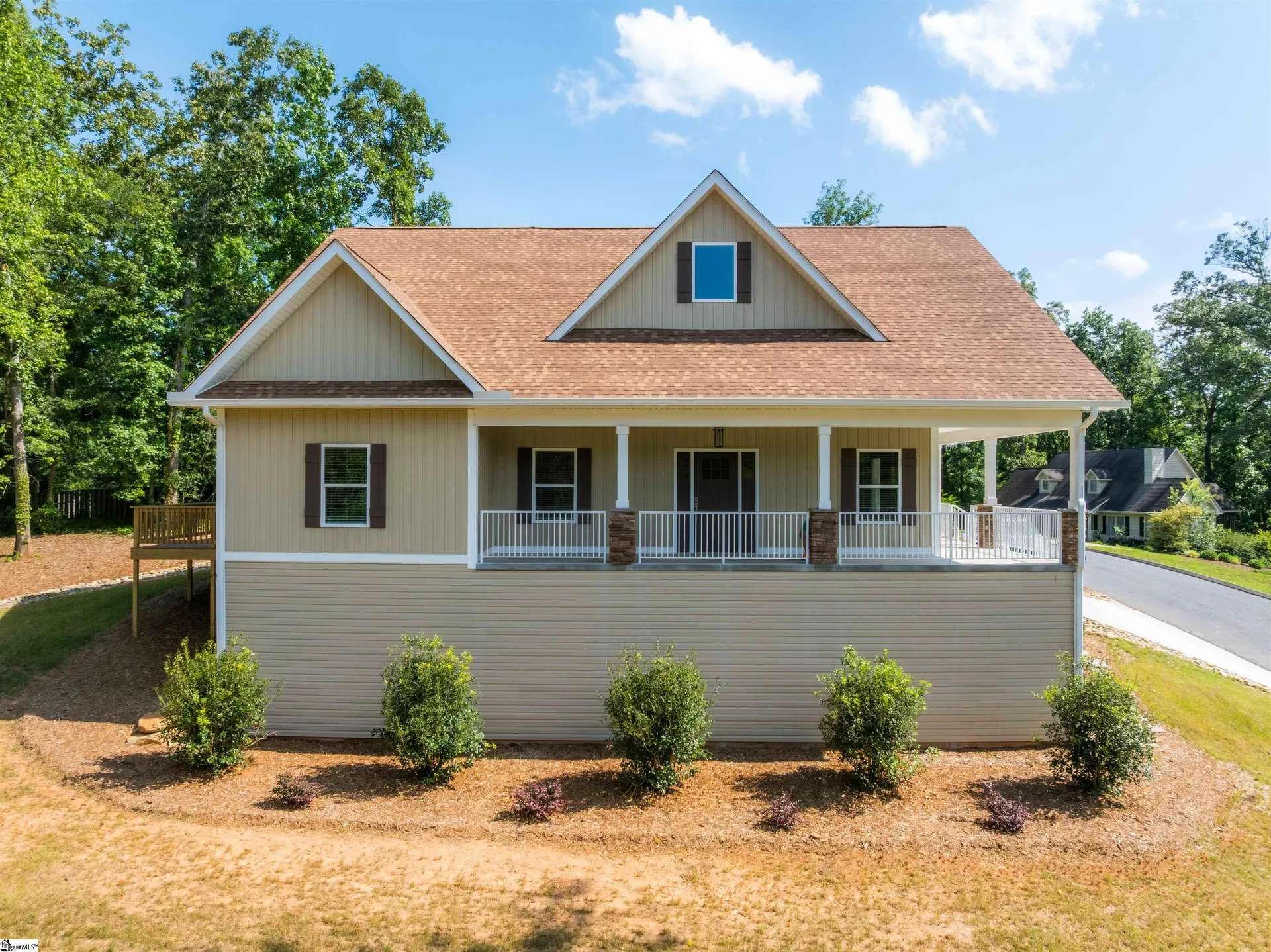 Wexford, Seneca Community
