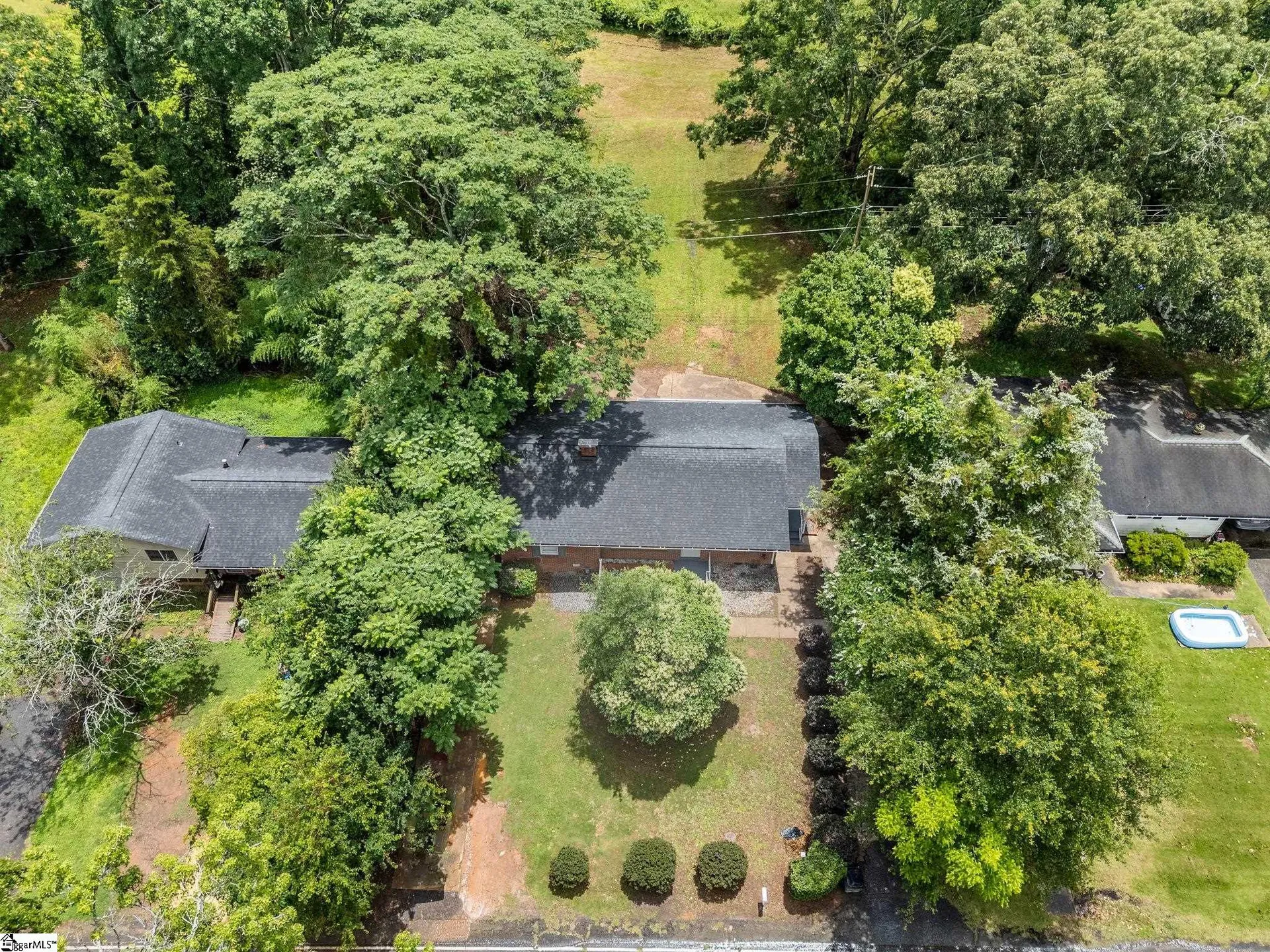 Property image 3 at 177 Continental Drive, Spartanburg, SC 29302