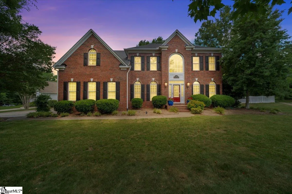 Property image 3 at 2 Willow Oak Court, Simpsonville, SC 29681
