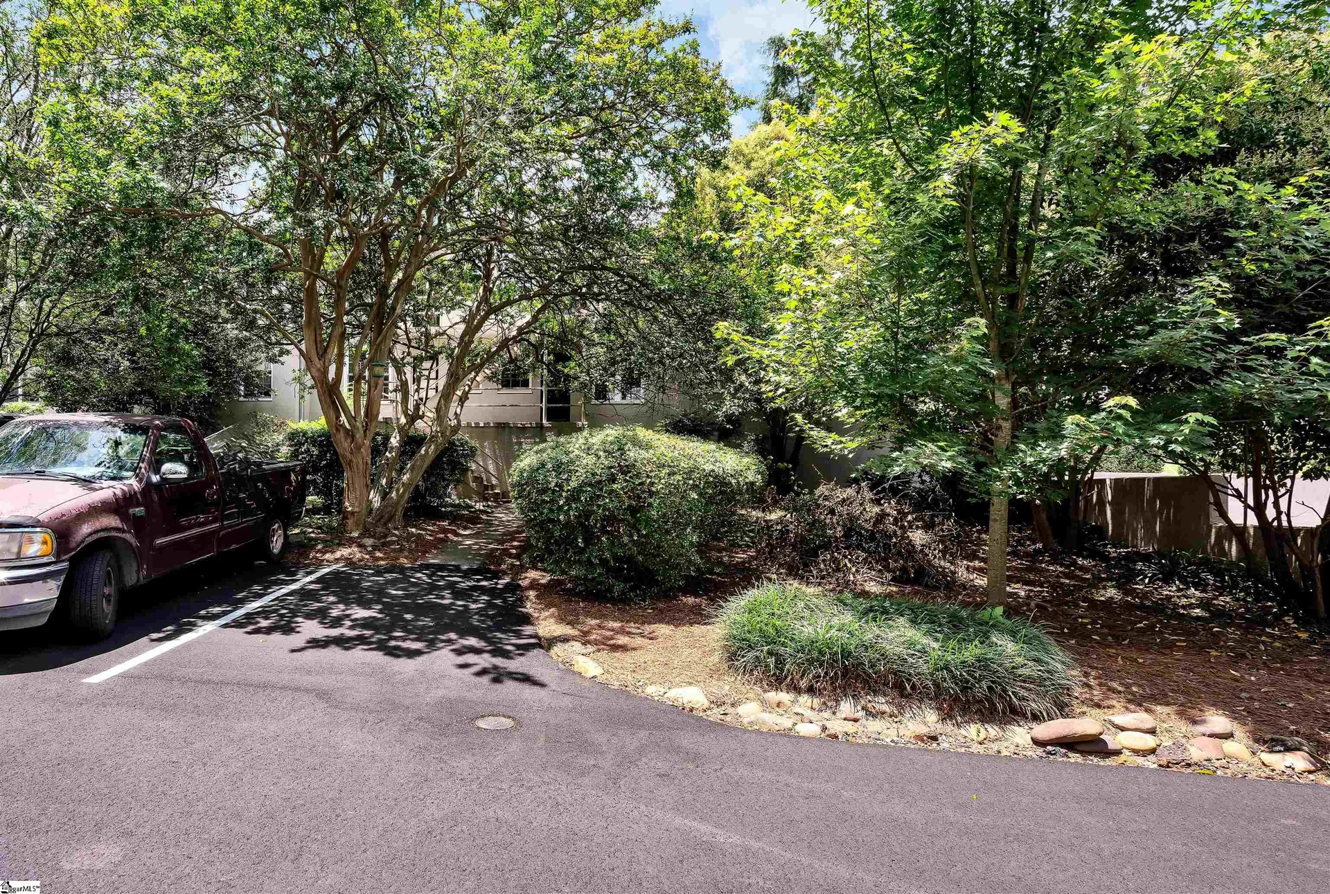 Property image 3 at 601 Cleveland Street, Greenville, SC 29601