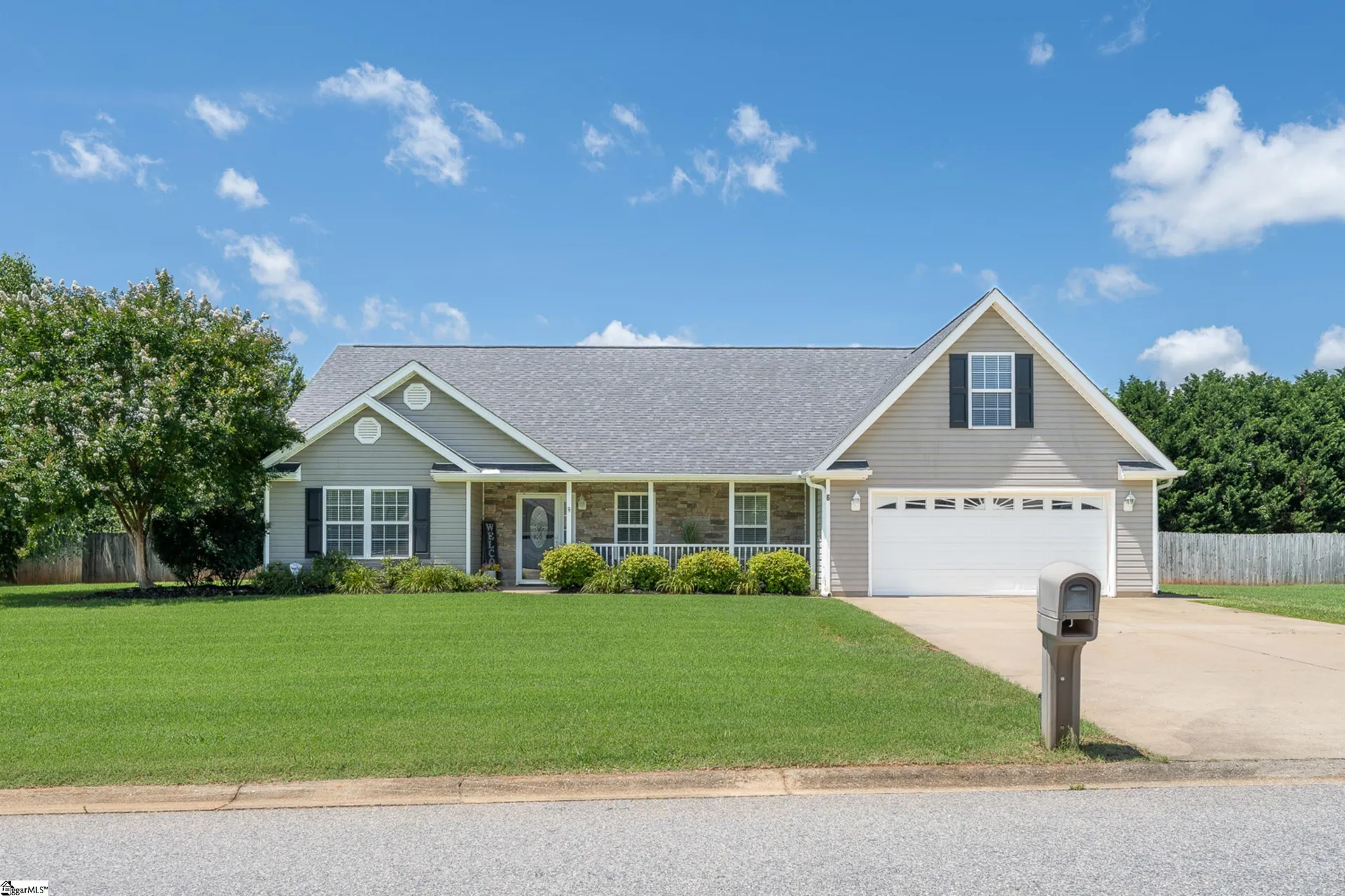 6 Gratiot Lane