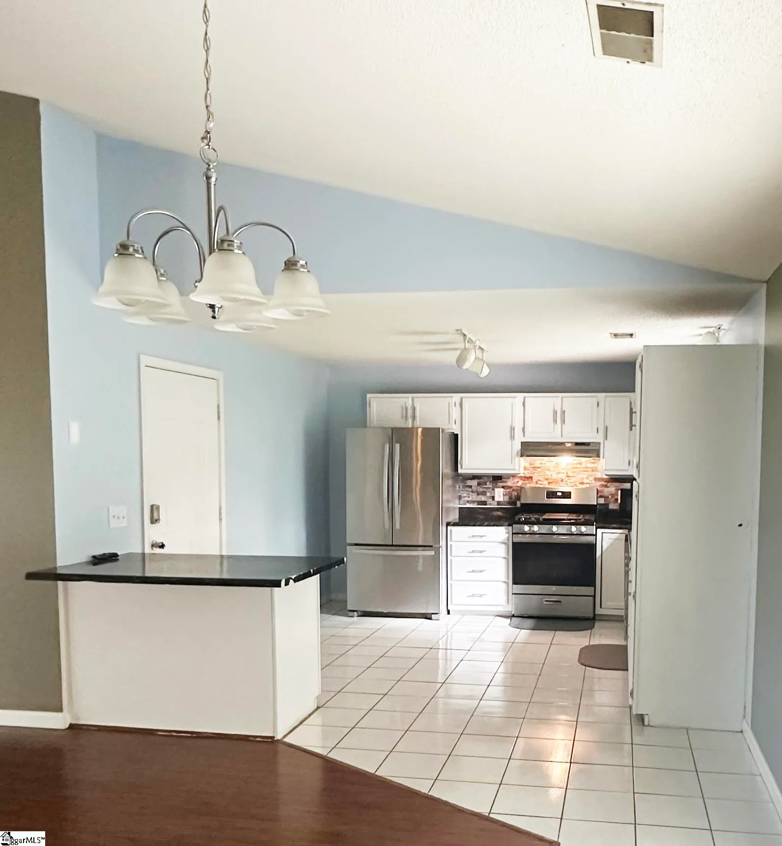 Property image 3 at 524 Country Gardens Drive, Fountain Inn, SC 29644