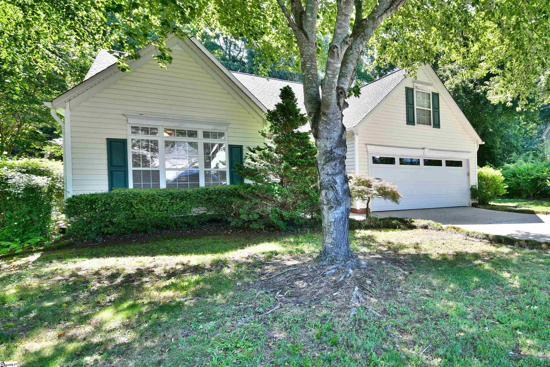 Property image 2 at 30 Glencove Court, Simpsonville, SC 29681