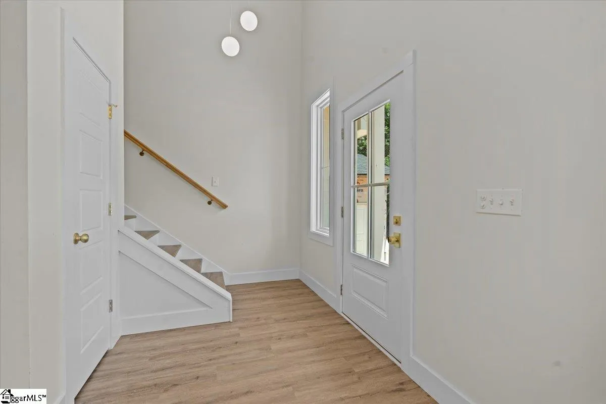 Property image 3 at 7 Farrell Kirk Lane, Greenville, SC 29615