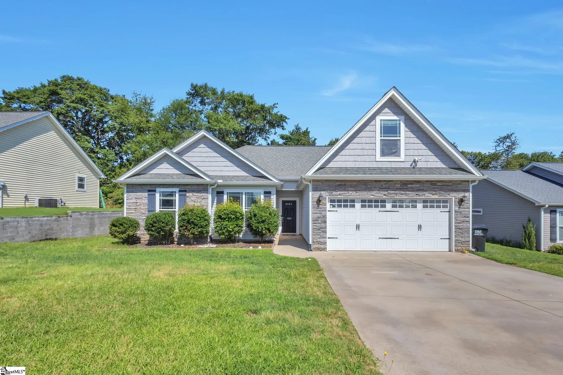 Blythwood, Piedmont Community