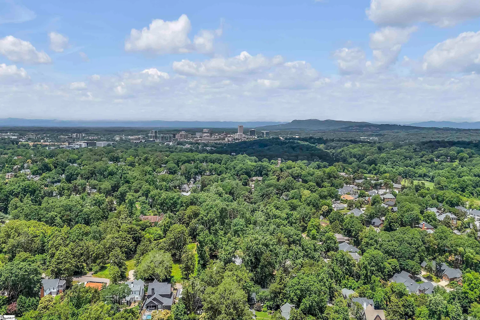Property image 2 at 453 Longview Terrace, Greenville, SC 29605
