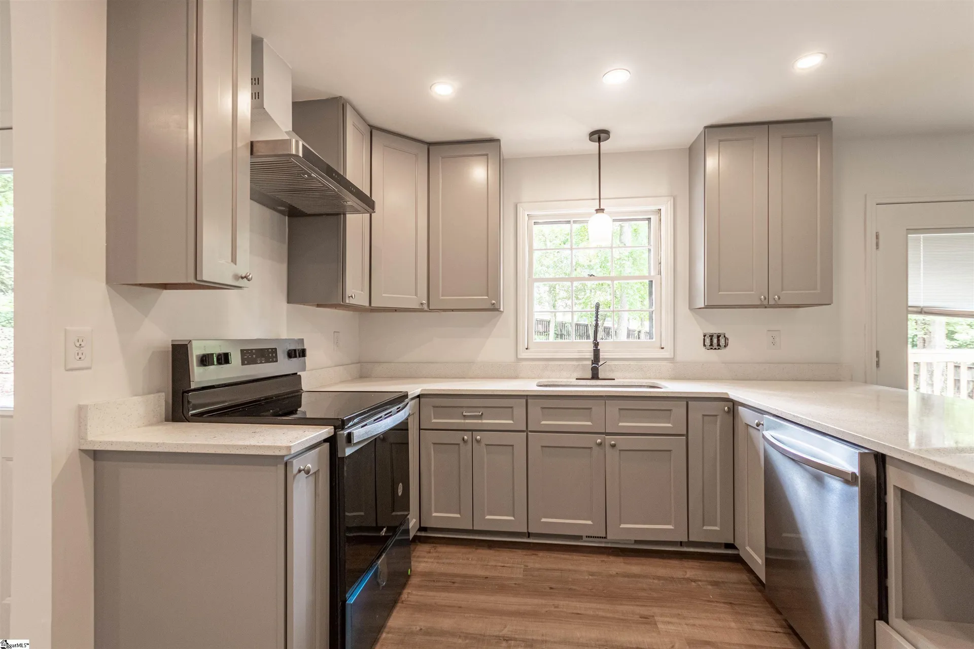 Property image 5 at 203 Rosebay Drive, Greenville, SC 29615
