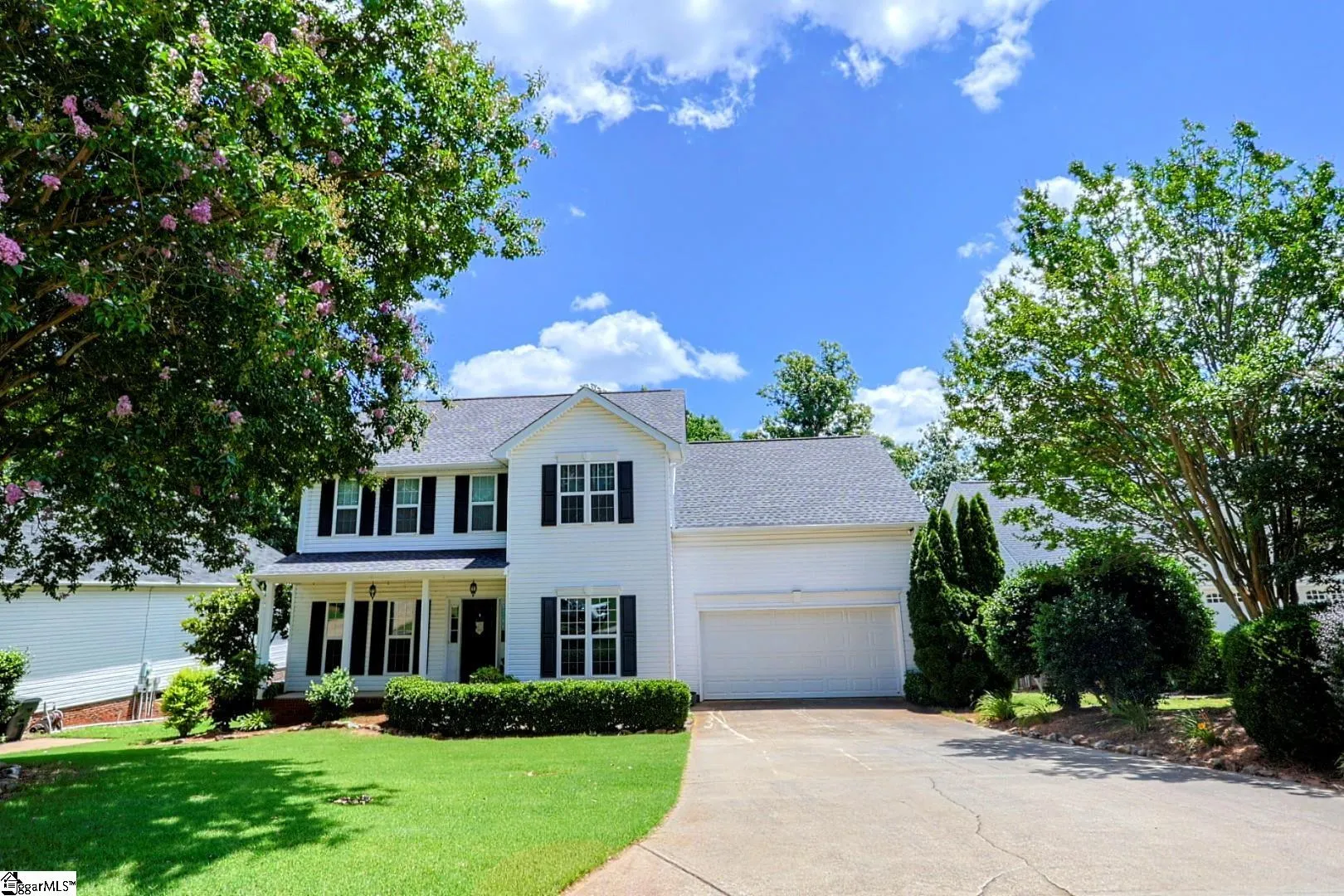 11 Hickory Hollow Court
